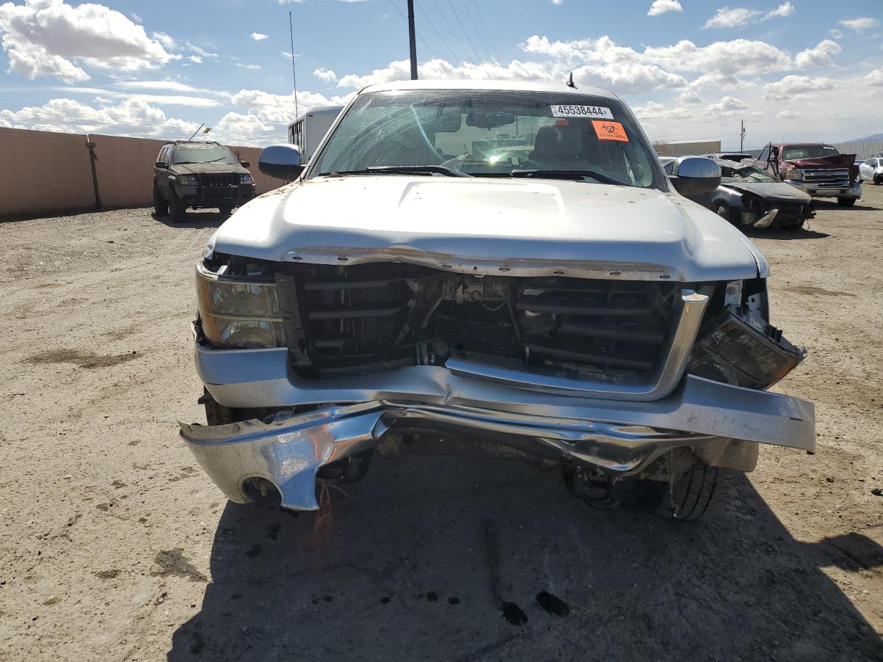 Photo 4 VIN: 3GTP2VE33BG167234 - GMC SIERRA 