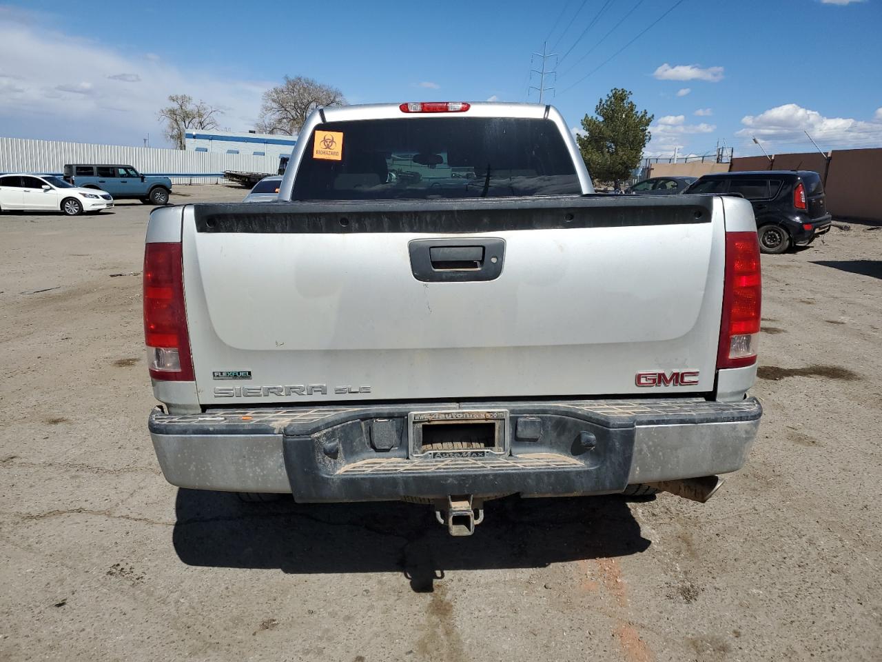 Photo 5 VIN: 3GTP2VE33BG167234 - GMC SIERRA 