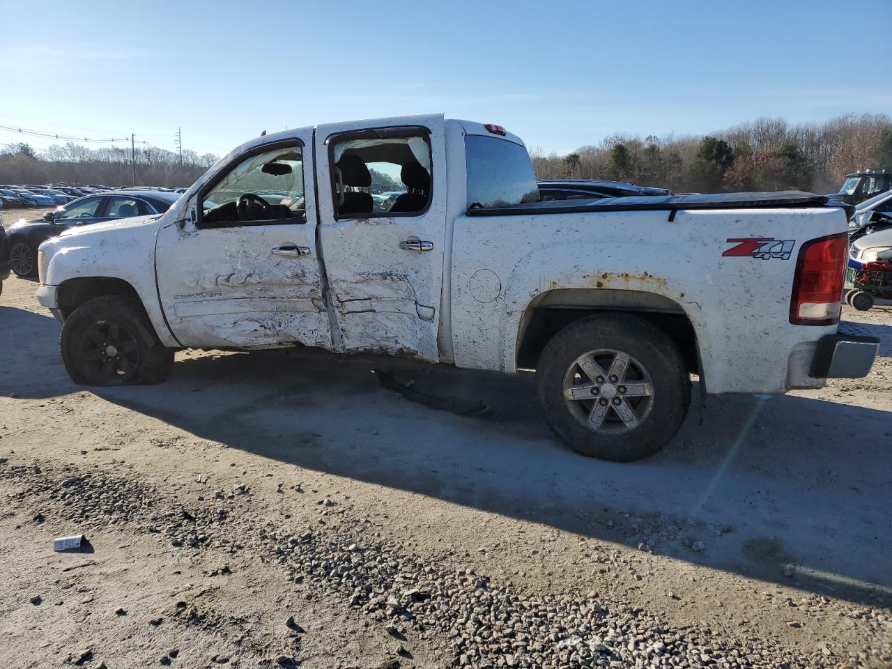 Photo 1 VIN: 3GTP2VE35BG301516 - GMC SIERRA 