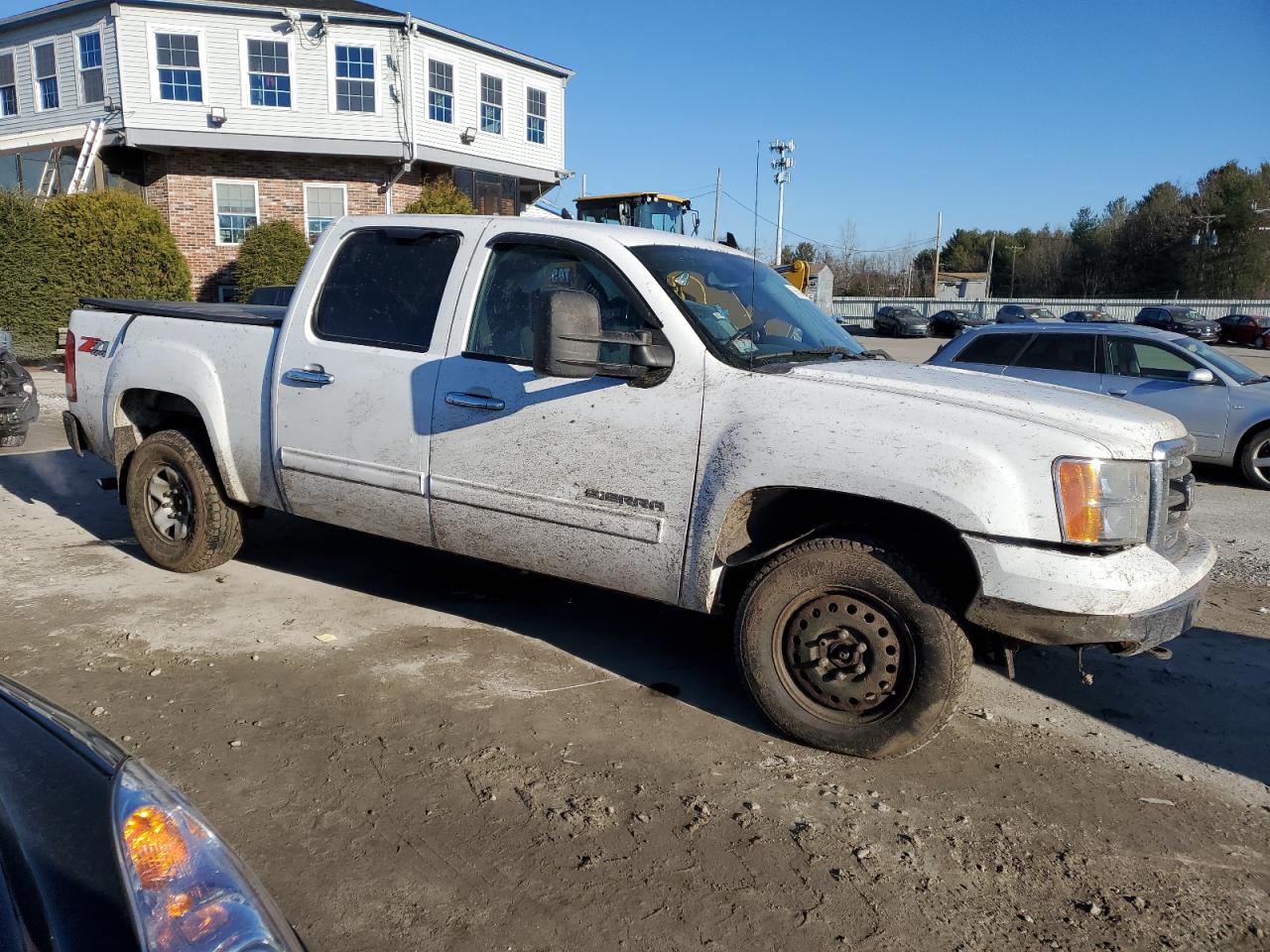 Photo 3 VIN: 3GTP2VE35BG301516 - GMC SIERRA 