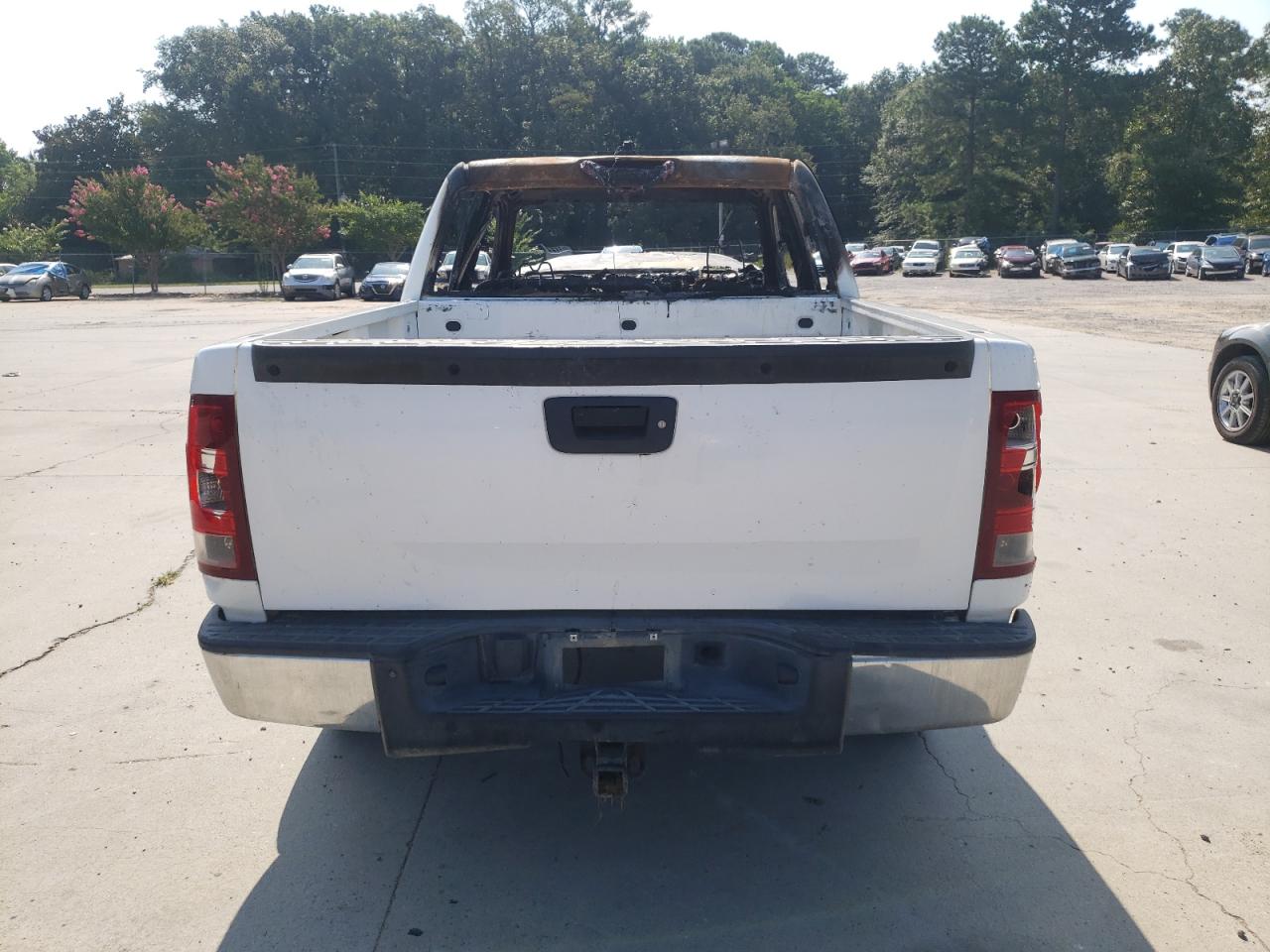 Photo 5 VIN: 3GTP2VE36BG144031 - GMC SIERRA 