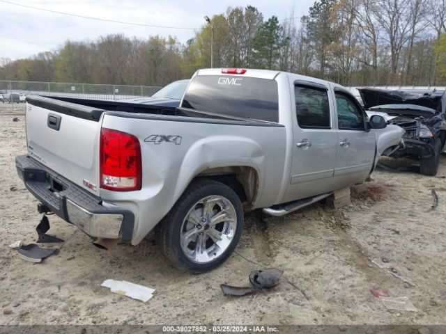 Photo 3 VIN: 3GTP2VE36BG335738 - GMC SIERRA 1500 