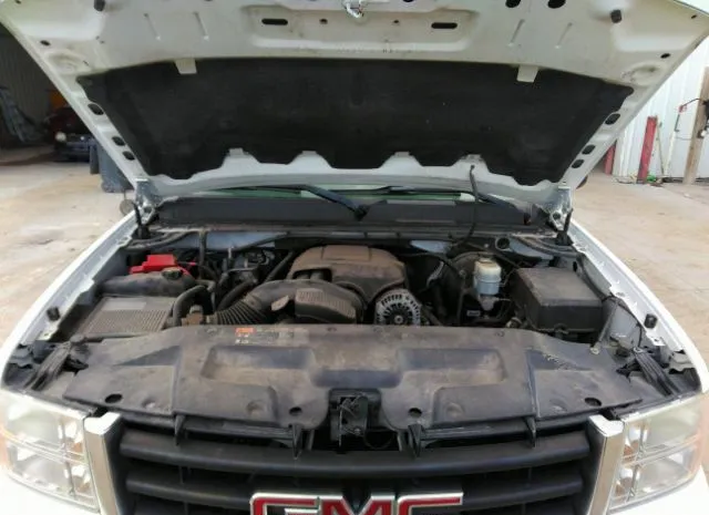 Photo 9 VIN: 3GTP2VE37BG261228 - GMC SIERRA 1500 