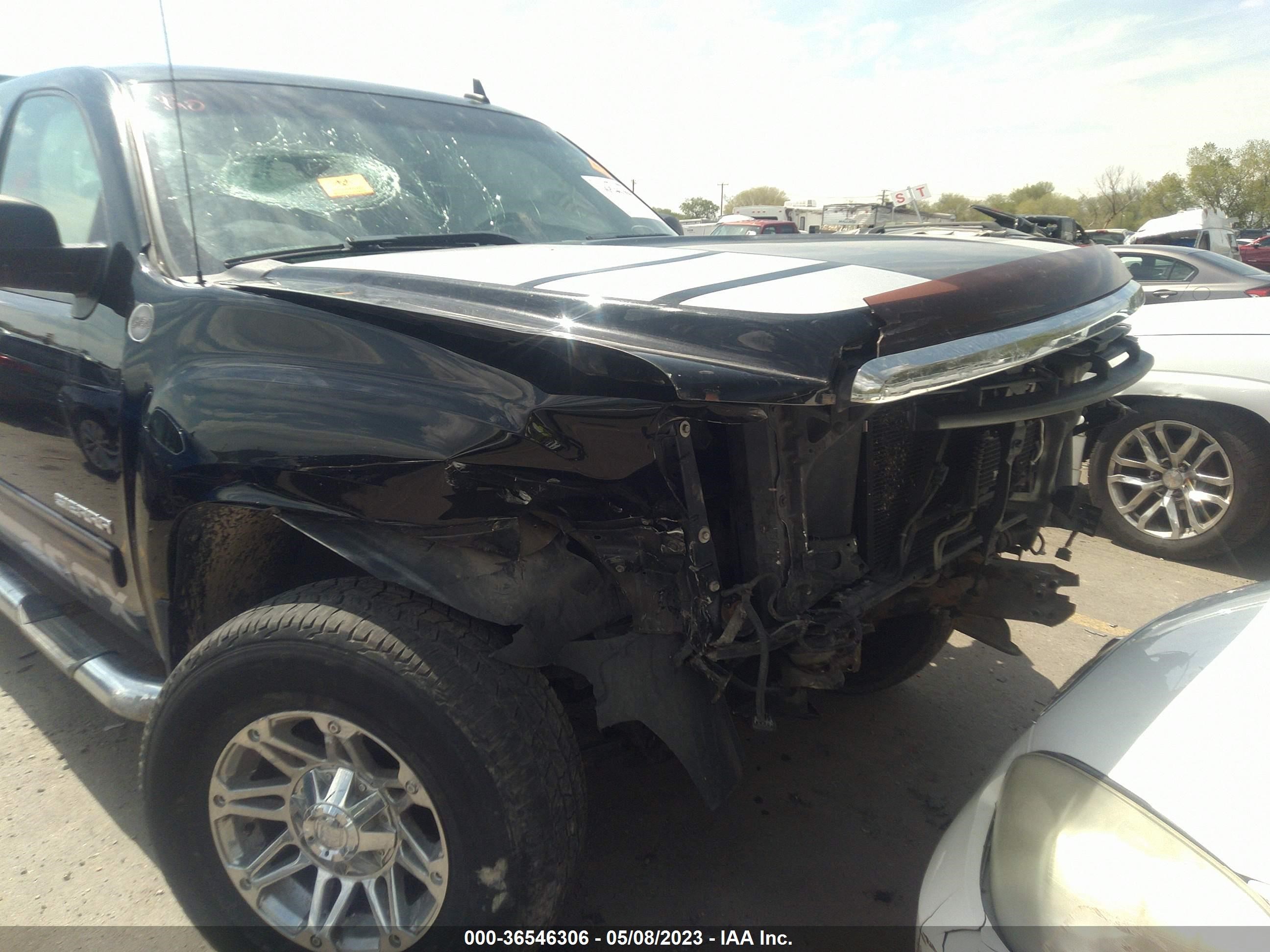 Photo 5 VIN: 3GTP2VE39BG128843 - GMC SIERRA 