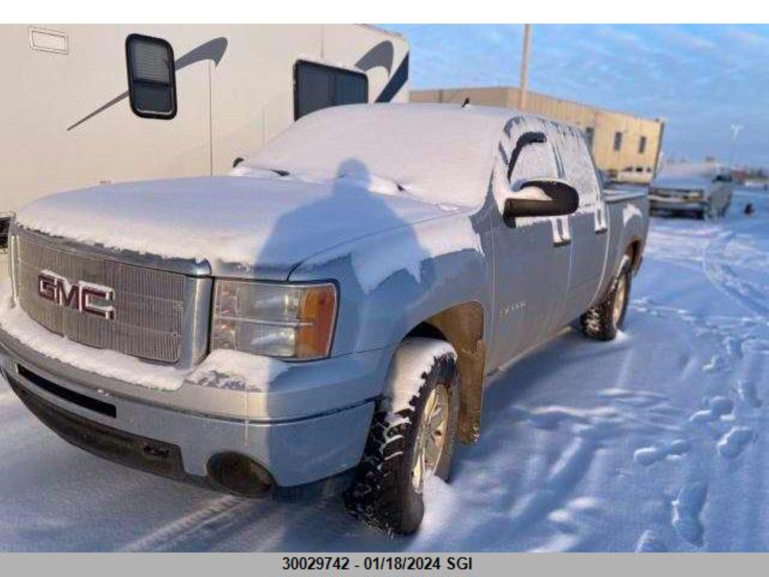 Photo 1 VIN: 3GTP2VE39BG369169 - GMC SIERRA 