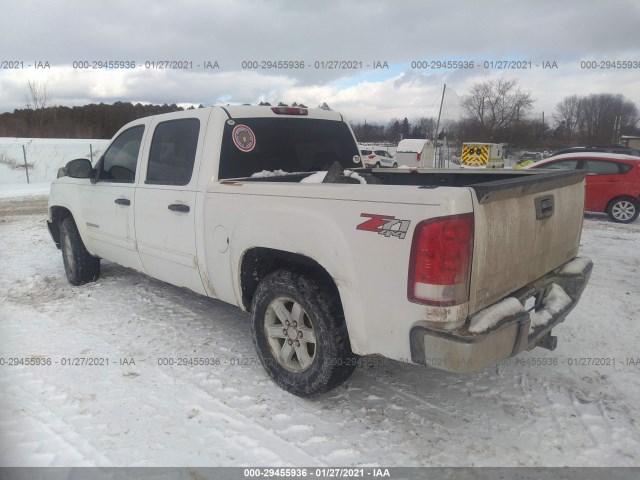 Photo 2 VIN: 3GTP2VE3XBG125076 - GMC SIERRA 1500 