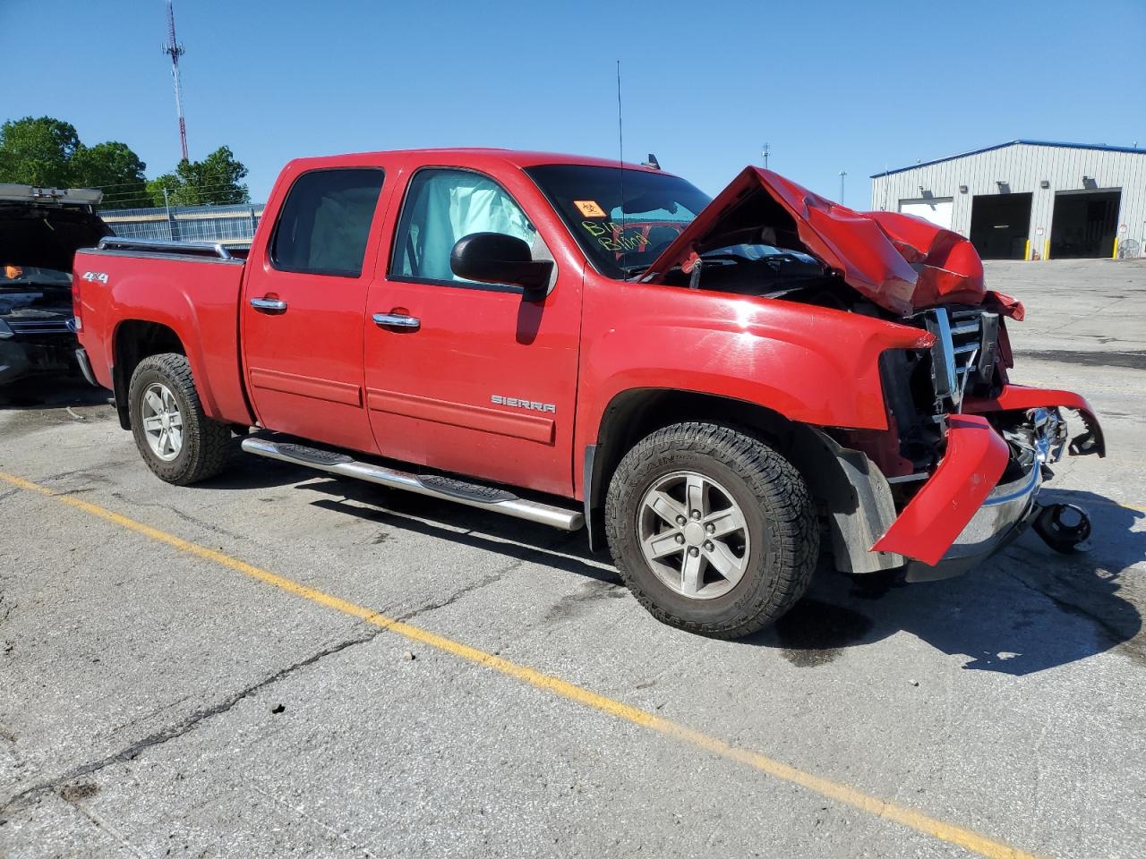 Photo 3 VIN: 3GTP2VE71CG132356 - GMC SIERRA 