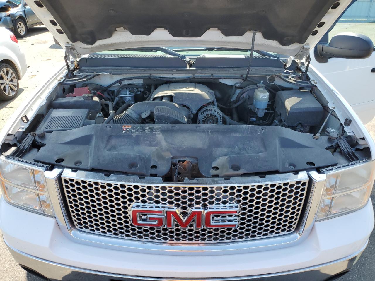 Photo 10 VIN: 3GTP2VE71CG149657 - GMC SIERRA 