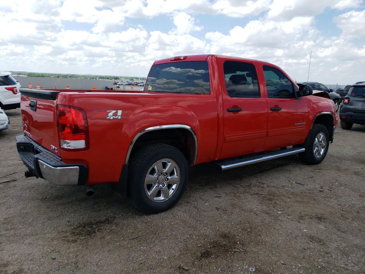 Photo 2 VIN: 3GTP2VE71DG188234 - GMC SIERRA 