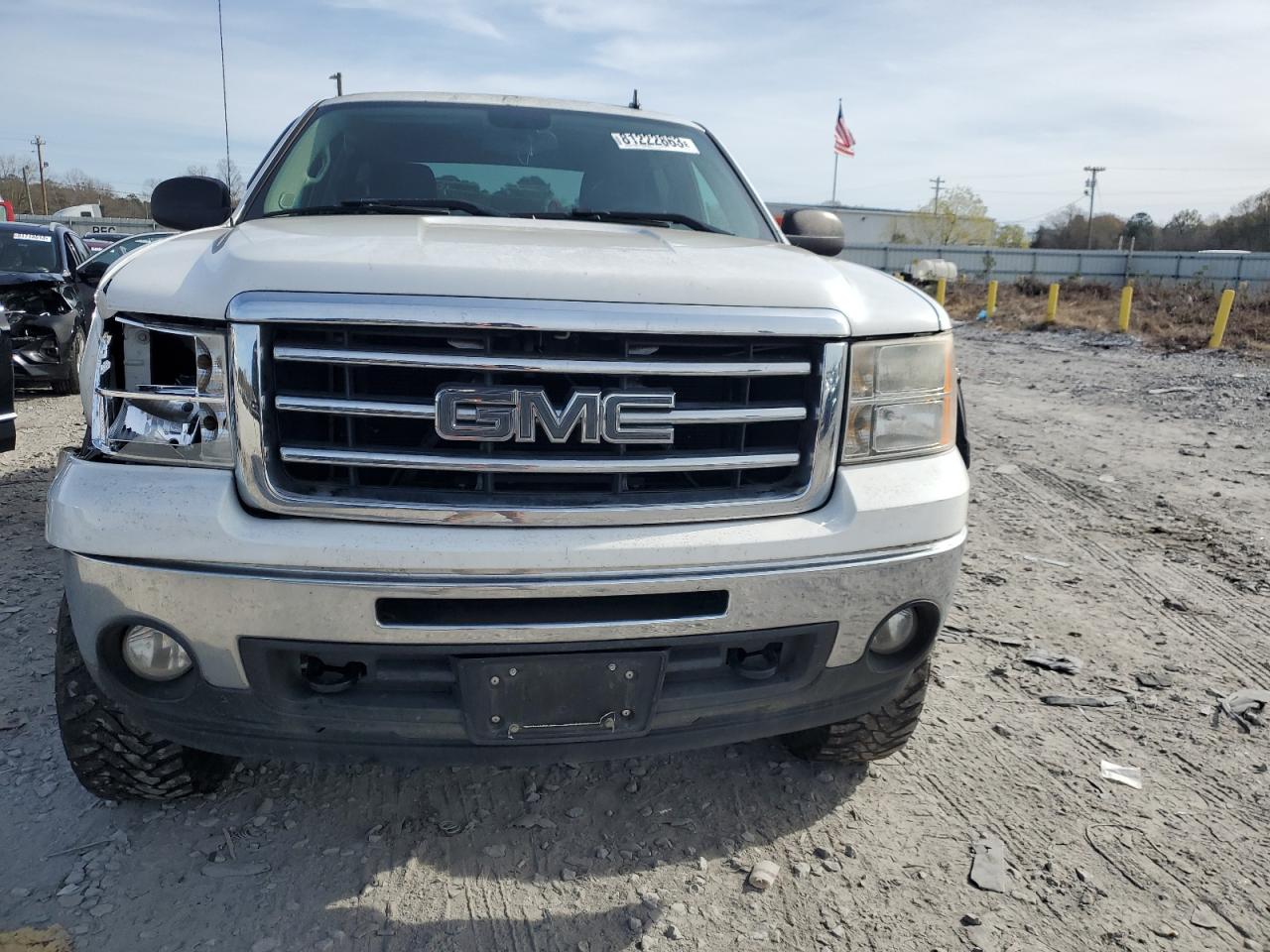 Photo 4 VIN: 3GTP2VE72CG136111 - GMC SIERRA 