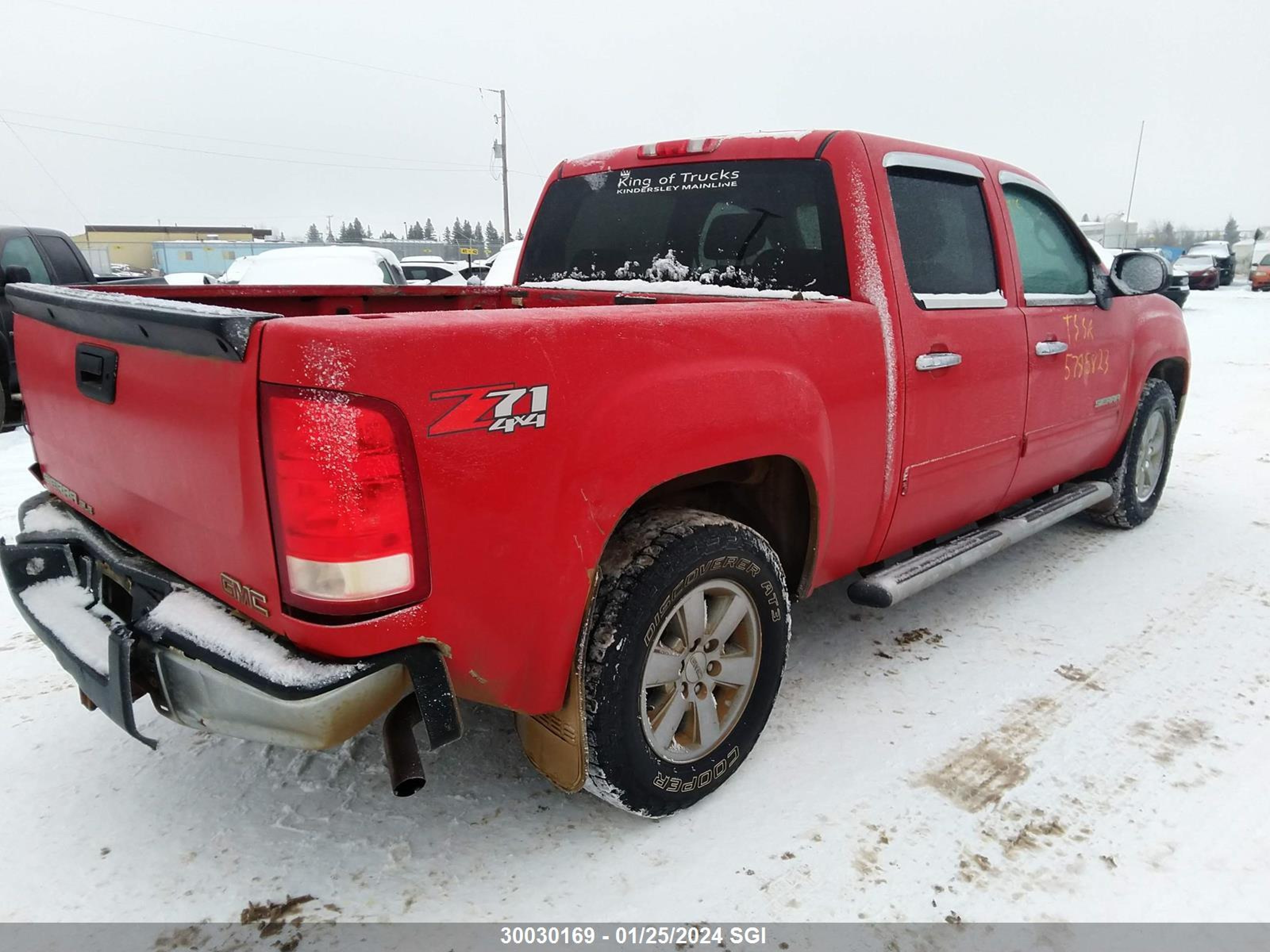 Photo 3 VIN: 3GTP2VE72CG228724 - GMC SIERRA 