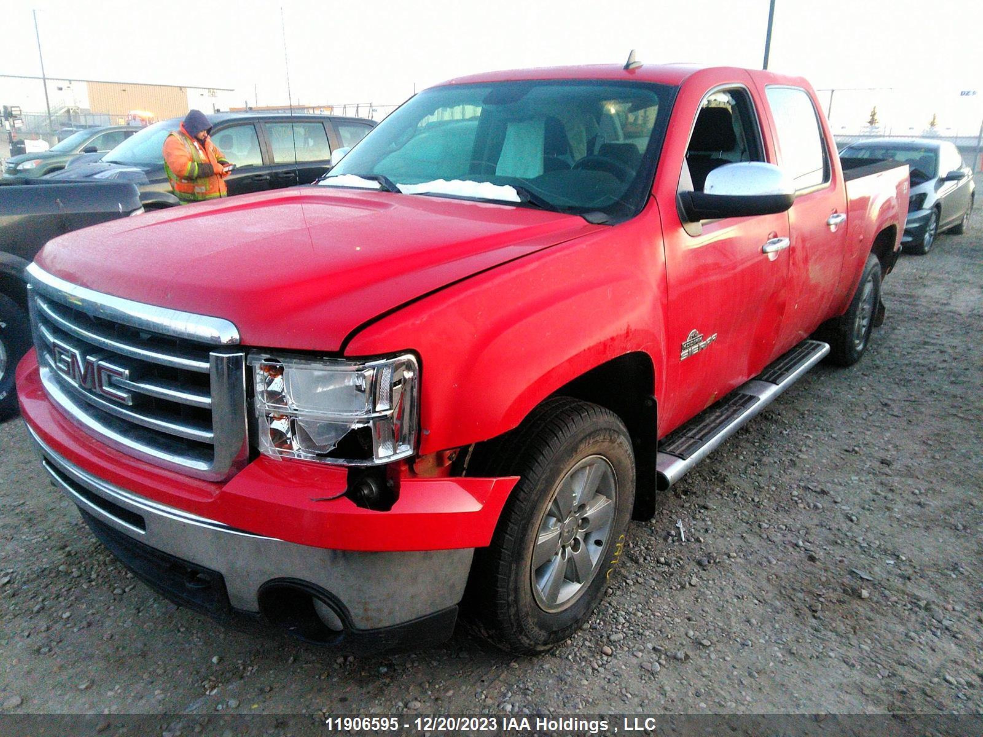 Photo 1 VIN: 3GTP2VE72DG380388 - GMC SIERRA 