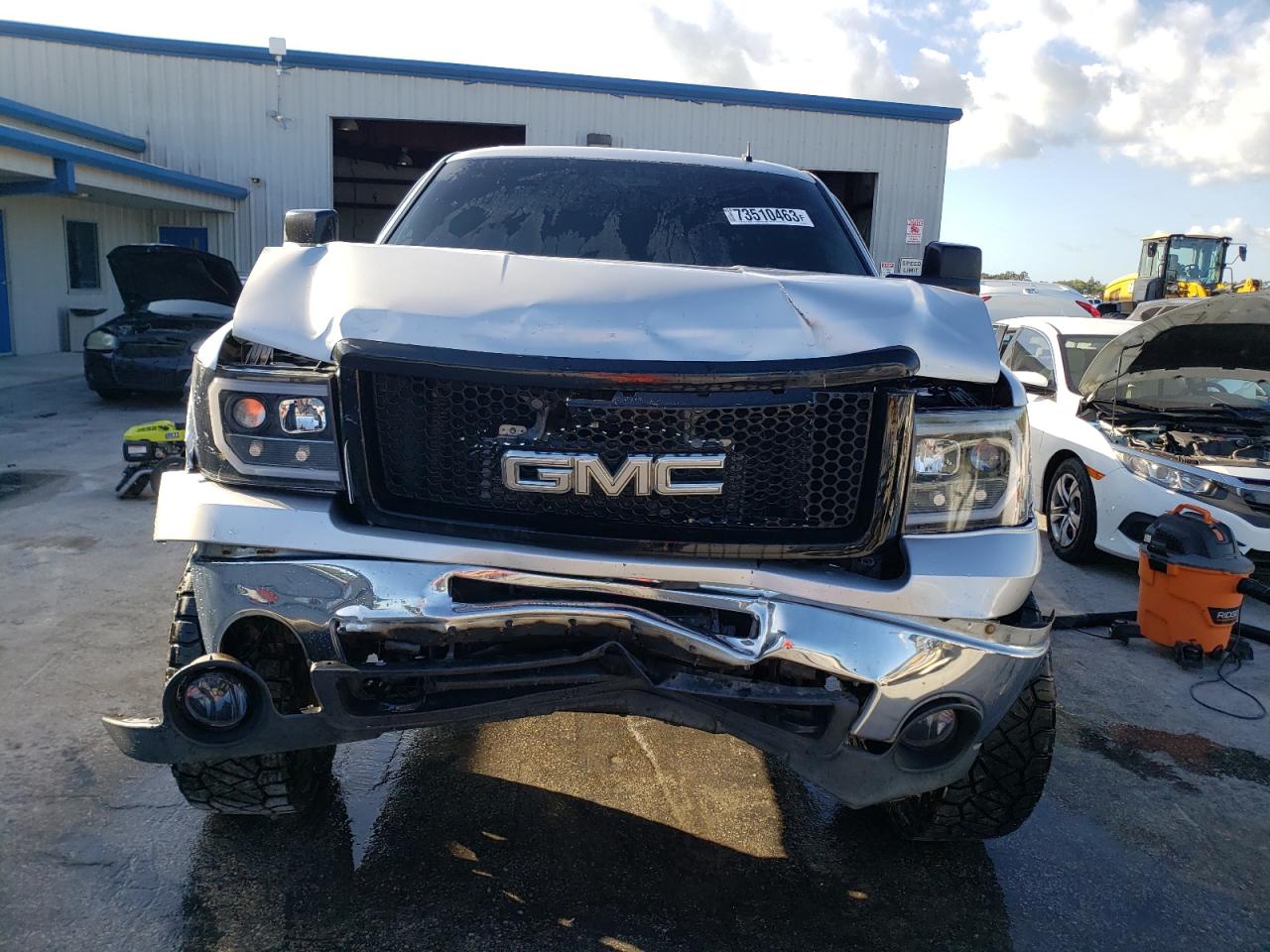 Photo 4 VIN: 3GTP2VE73CG142712 - GMC SIERRA 