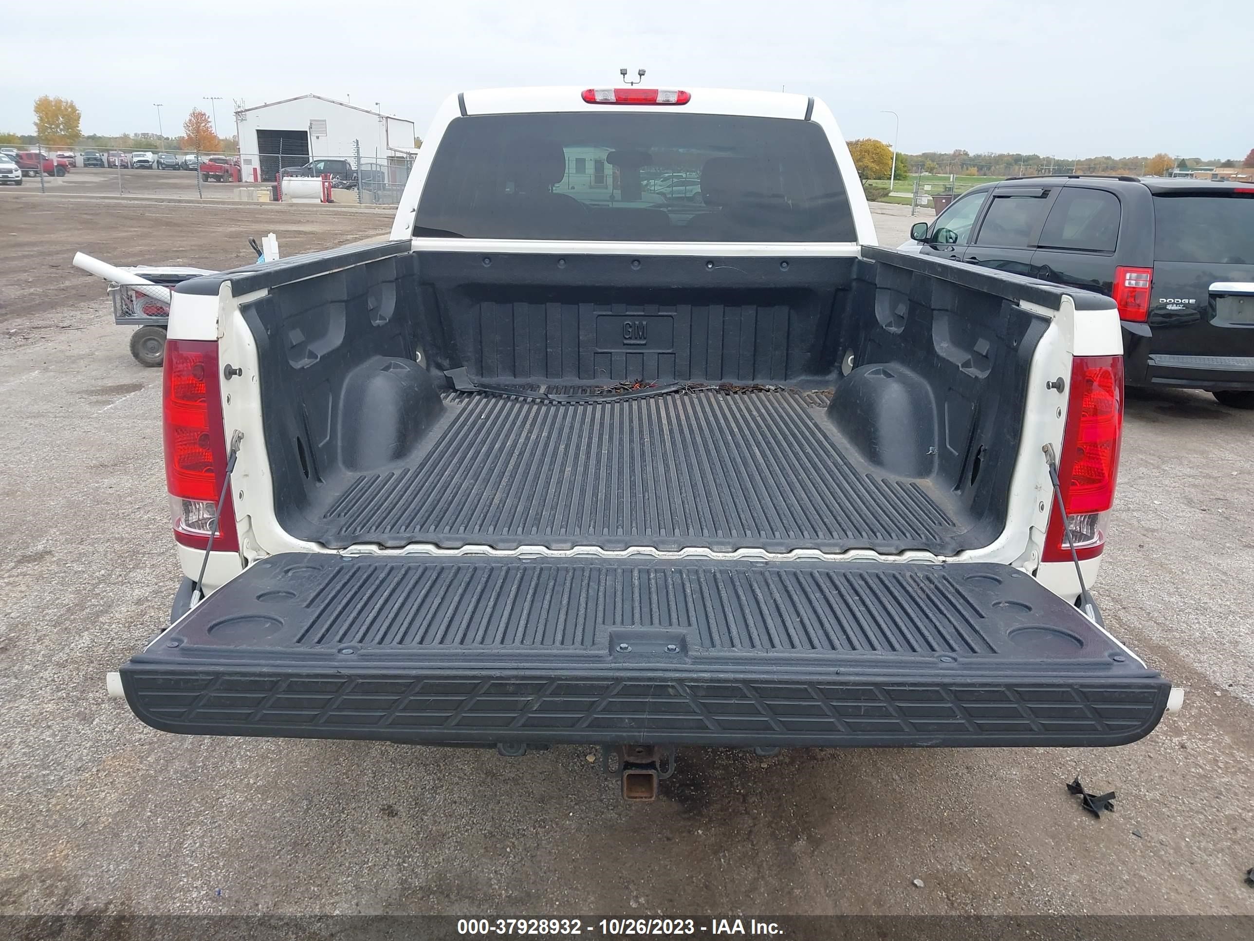 Photo 15 VIN: 3GTP2VE75CG146793 - GMC SIERRA 