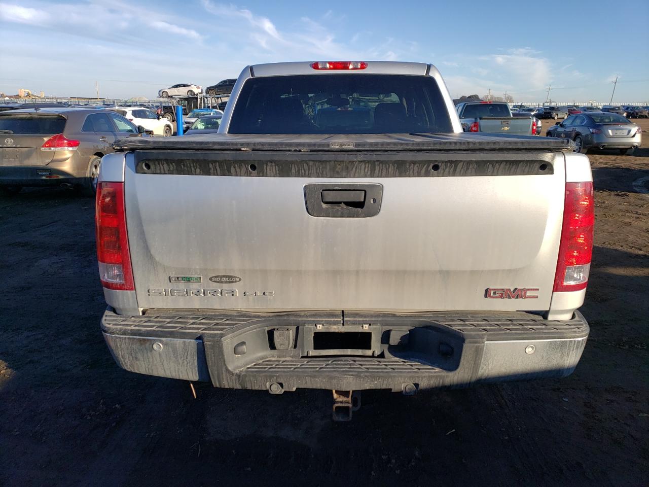 Photo 5 VIN: 3GTP2VE78CG155455 - GMC SIERRA 