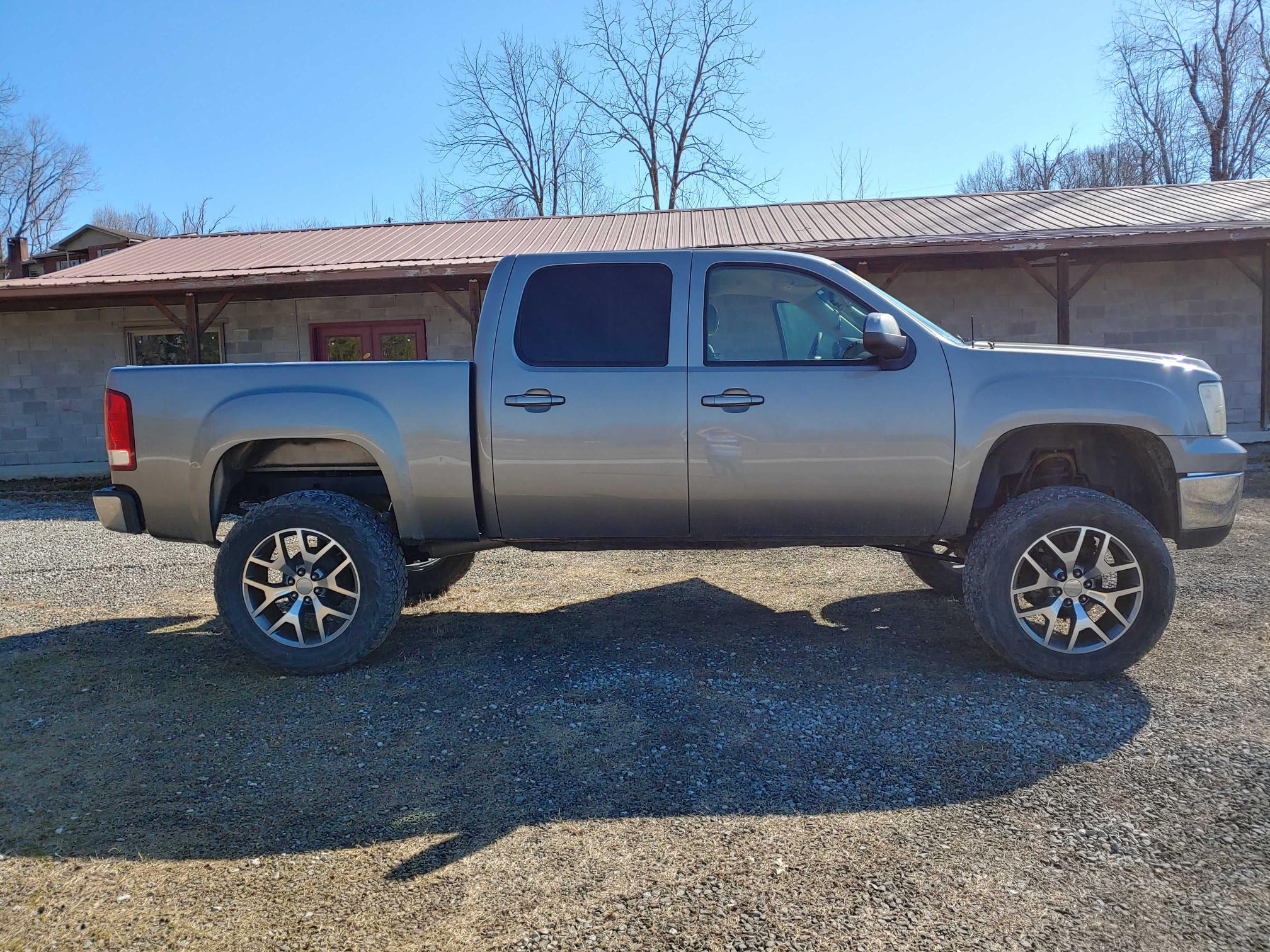 Photo 8 VIN: 3GTP2VE78DG144795 - GMC SIERRA K15 