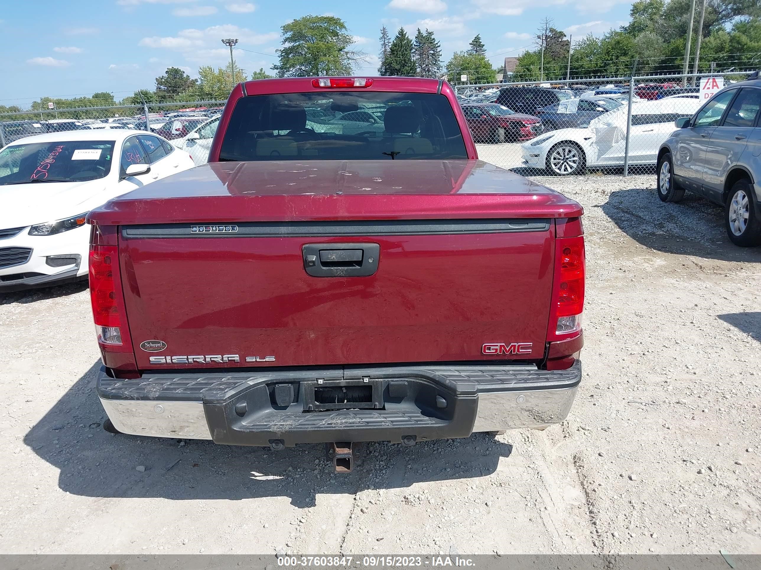 Photo 15 VIN: 3GTP2VE78DG229362 - GMC SIERRA 