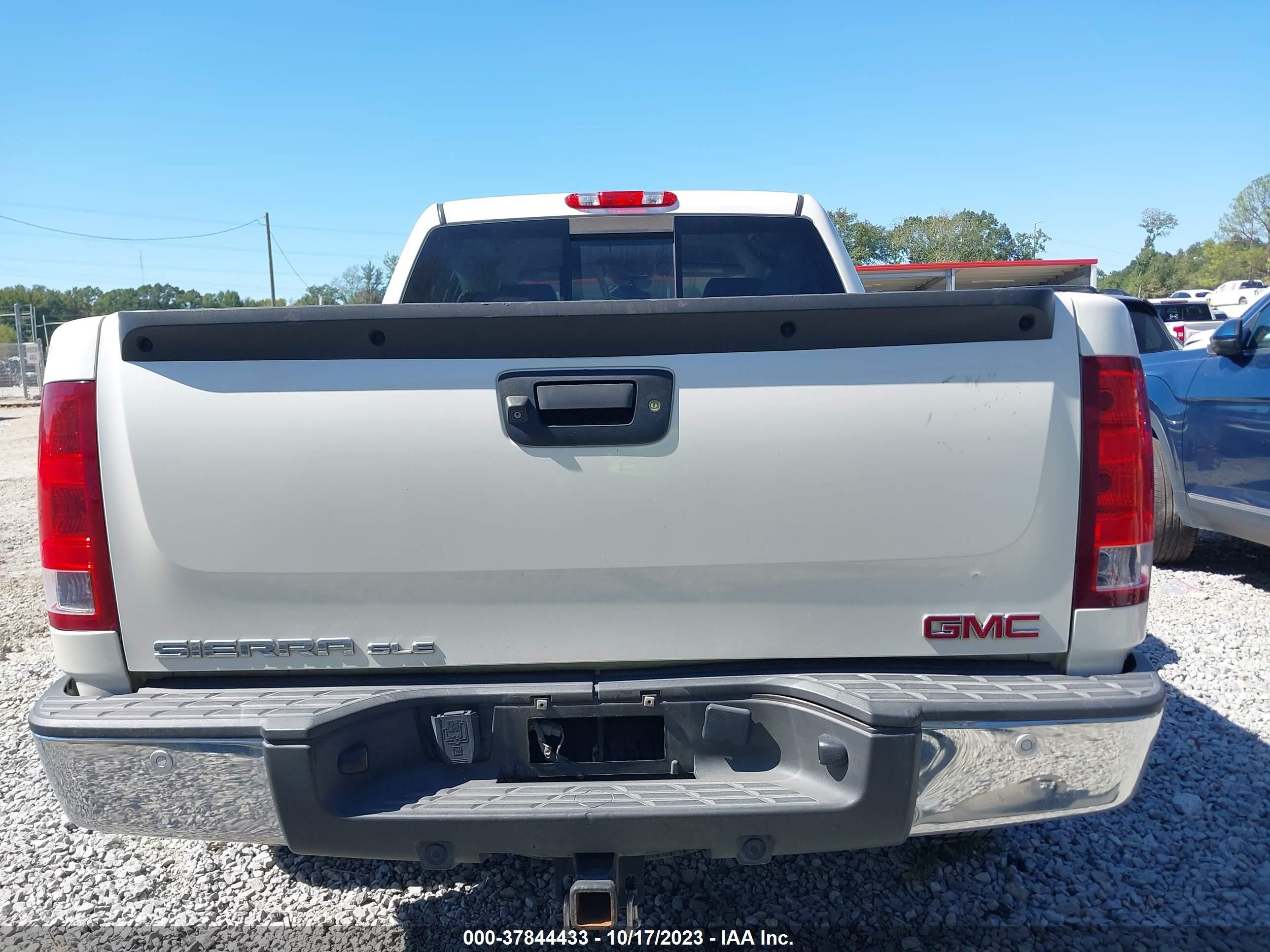 Photo 16 VIN: 3GTP2VE79CG286927 - GMC SIERRA 