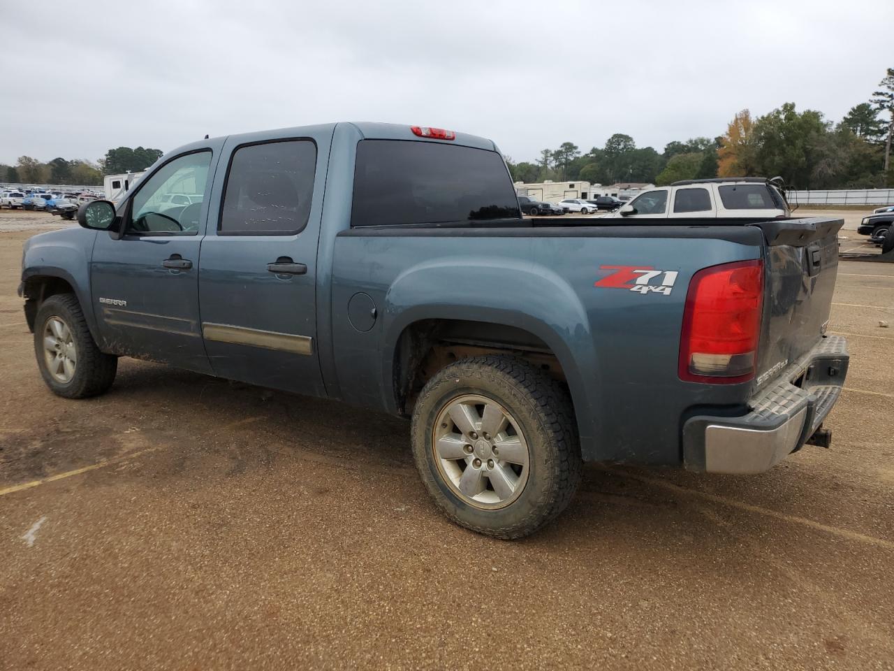 Photo 1 VIN: 3GTP2VE79CG306755 - GMC SIERRA 