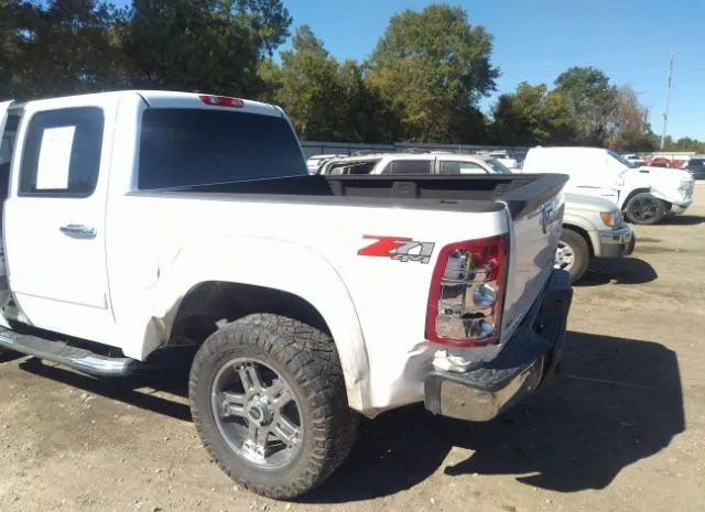 Photo 5 VIN: 3GTP2VE7XCG136731 - GMC SIERRA 1500 