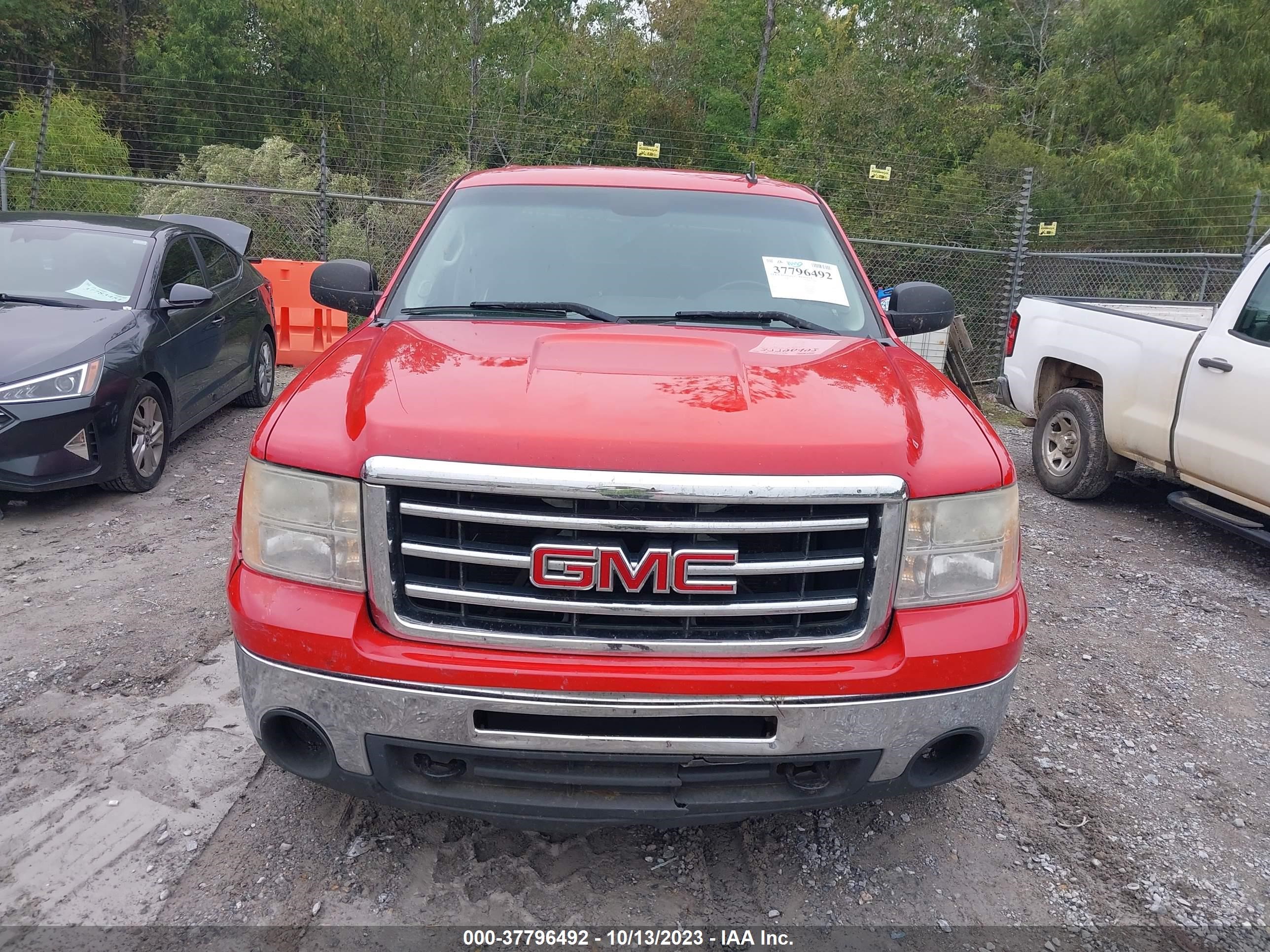 Photo 11 VIN: 3GTP2VE7XCG138771 - GMC SIERRA 