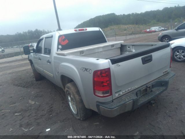 Photo 2 VIN: 3GTP2VE7XCG142643 - GMC SIERRA 1500 