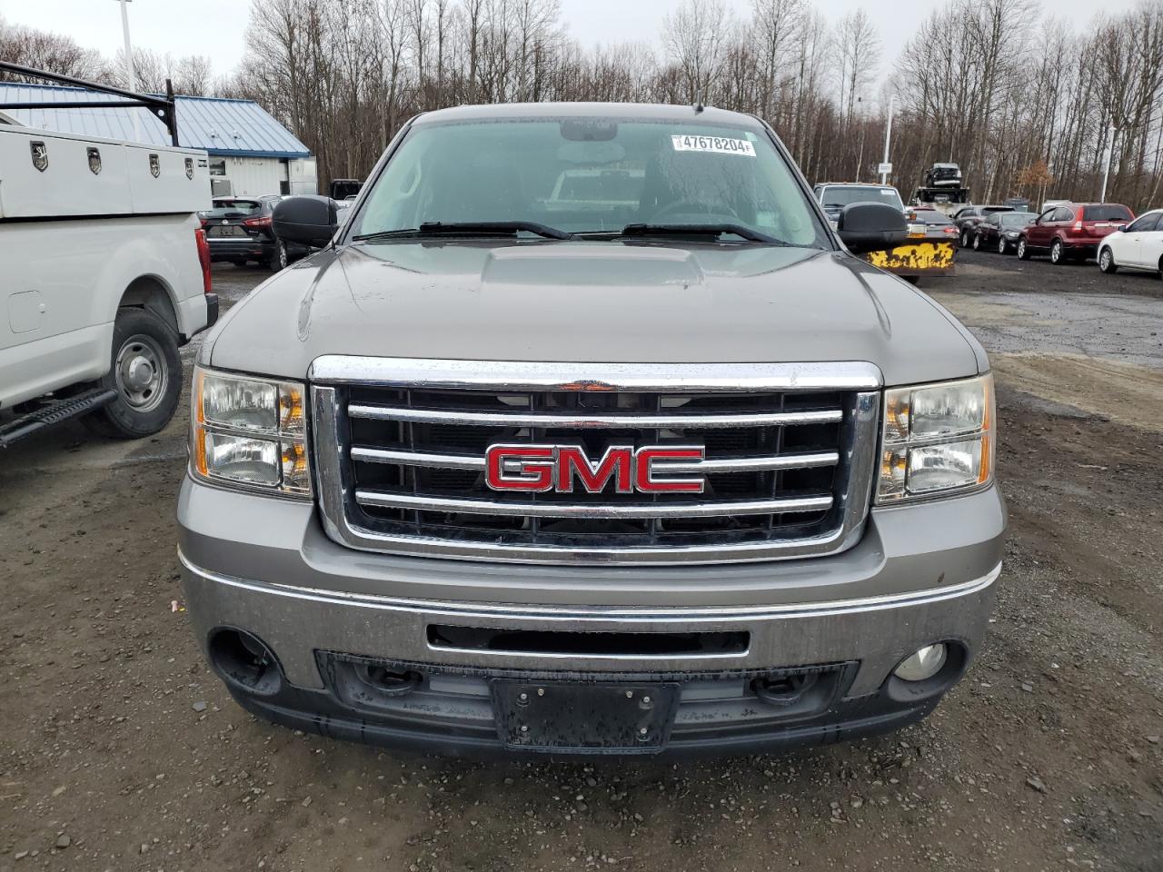 Photo 4 VIN: 3GTP2VE7XDG138495 - GMC SIERRA 