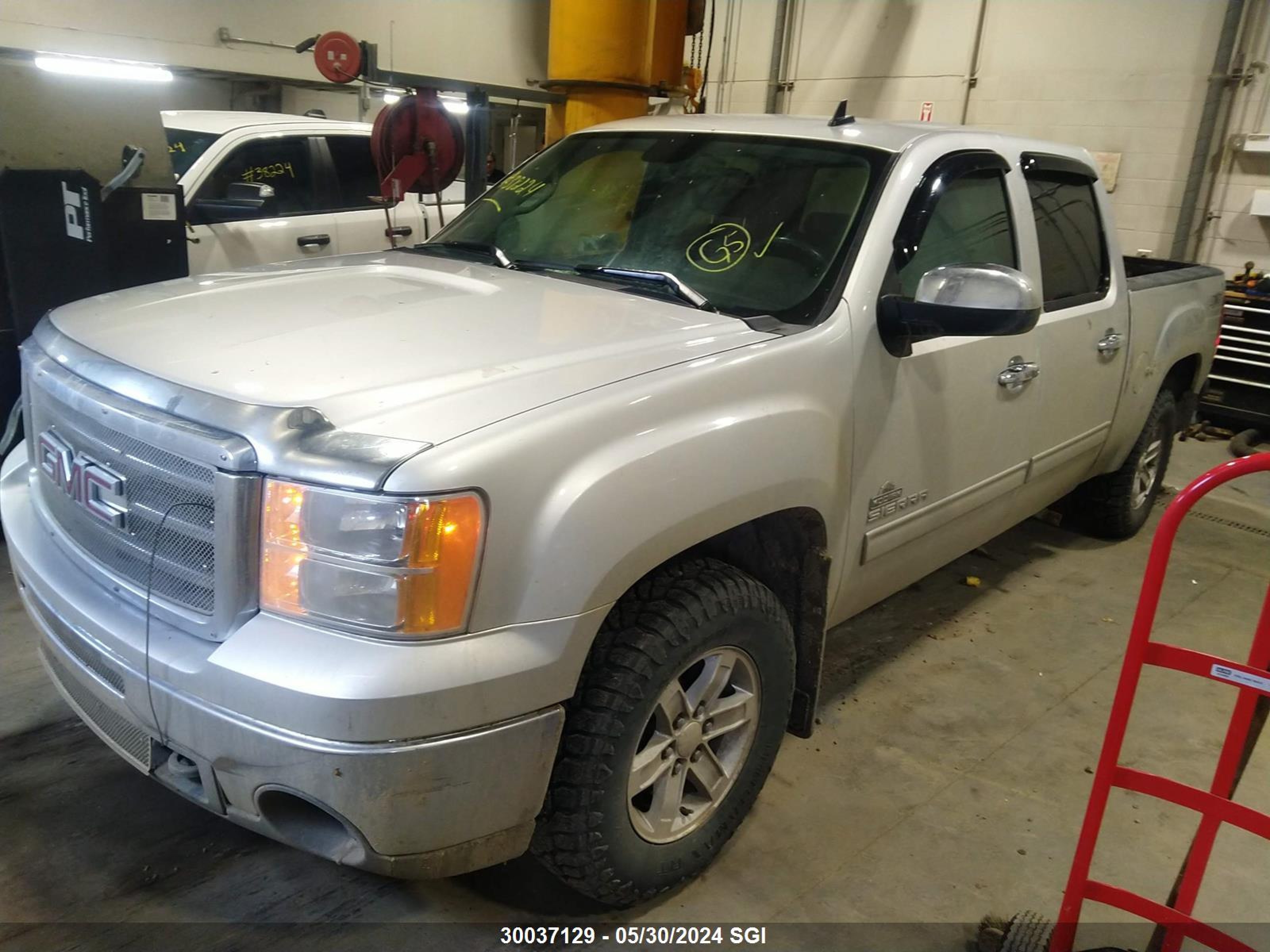 Photo 1 VIN: 3GTP2VE7XDG289918 - GMC SIERRA 