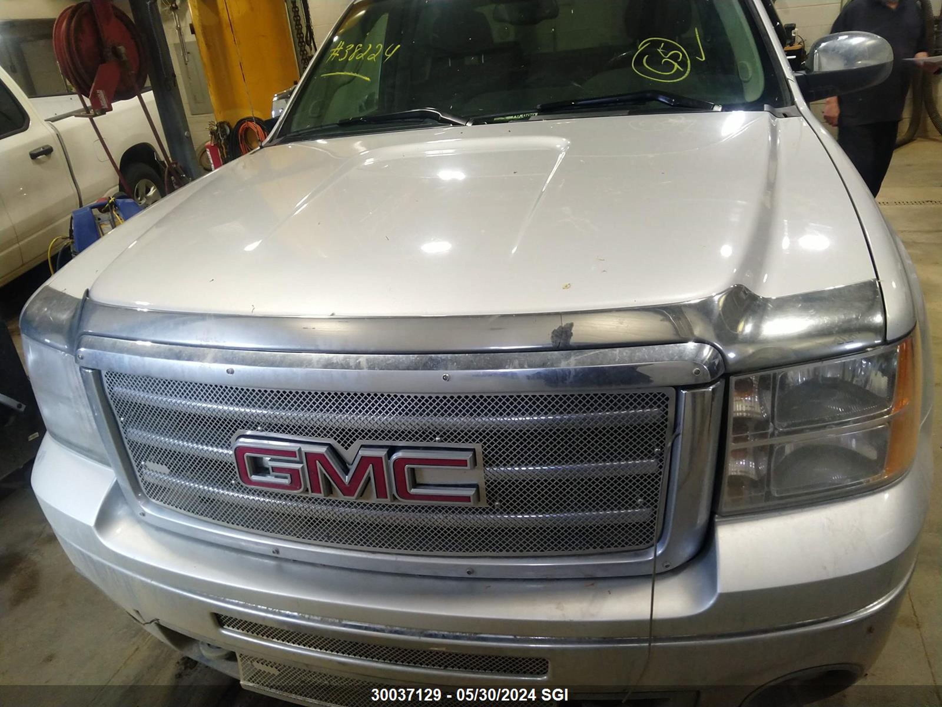 Photo 11 VIN: 3GTP2VE7XDG289918 - GMC SIERRA 