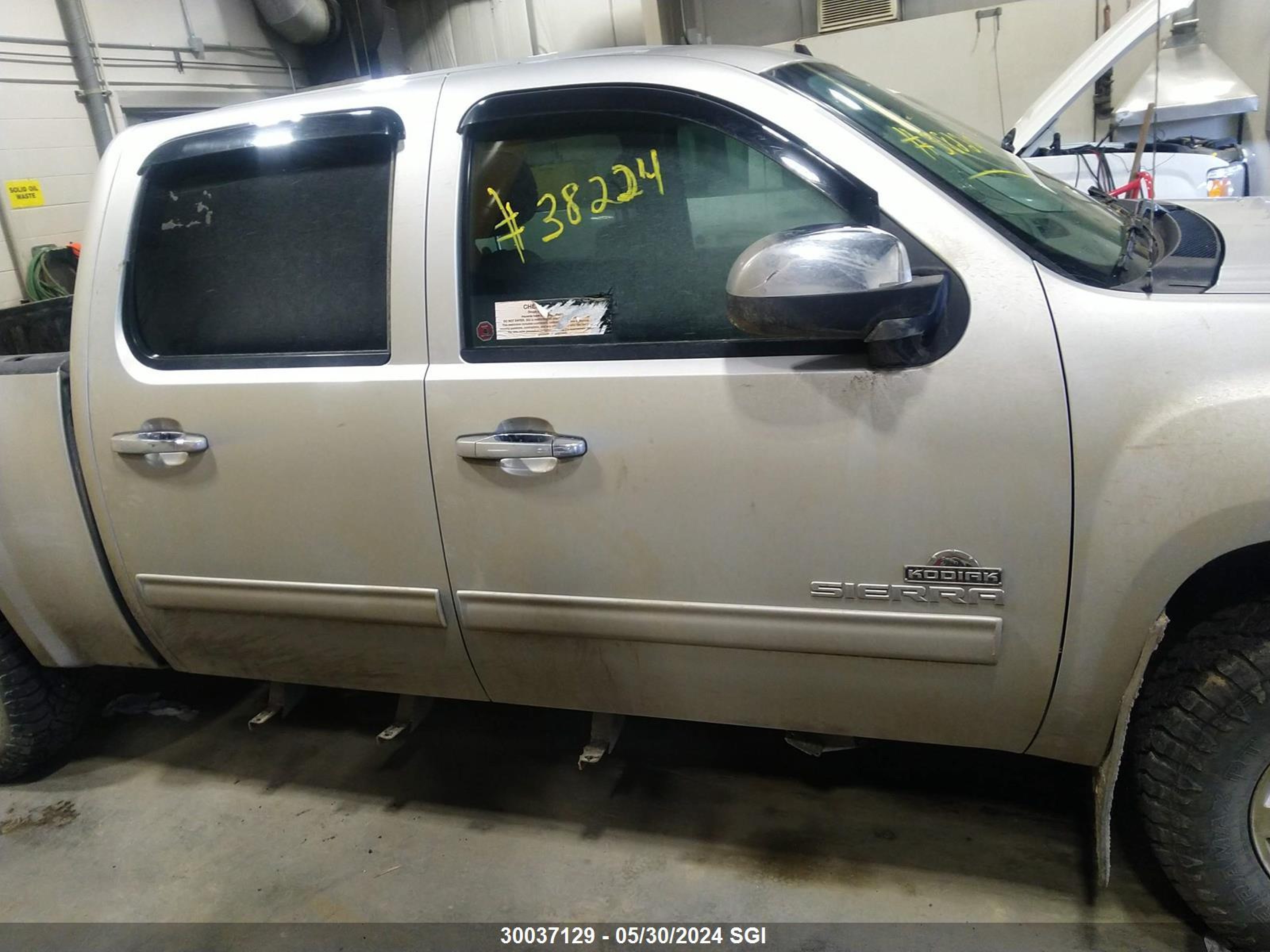 Photo 12 VIN: 3GTP2VE7XDG289918 - GMC SIERRA 