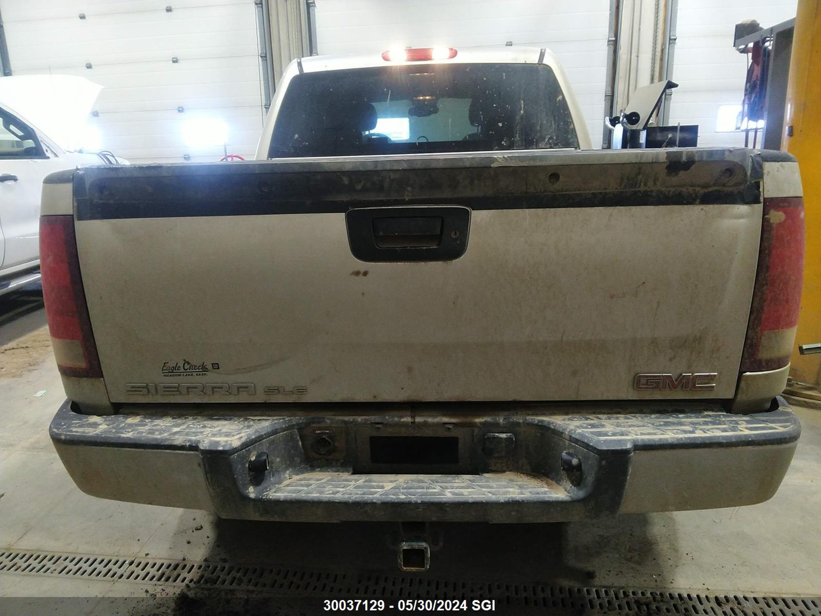 Photo 15 VIN: 3GTP2VE7XDG289918 - GMC SIERRA 