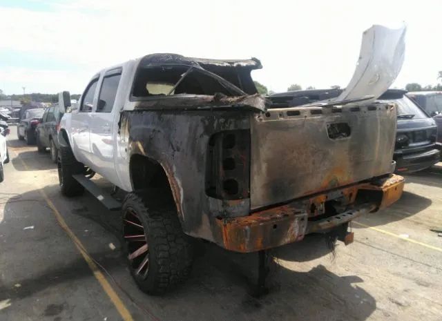 Photo 2 VIN: 3GTP2WE32BG237005 - GMC SIERRA 1500 