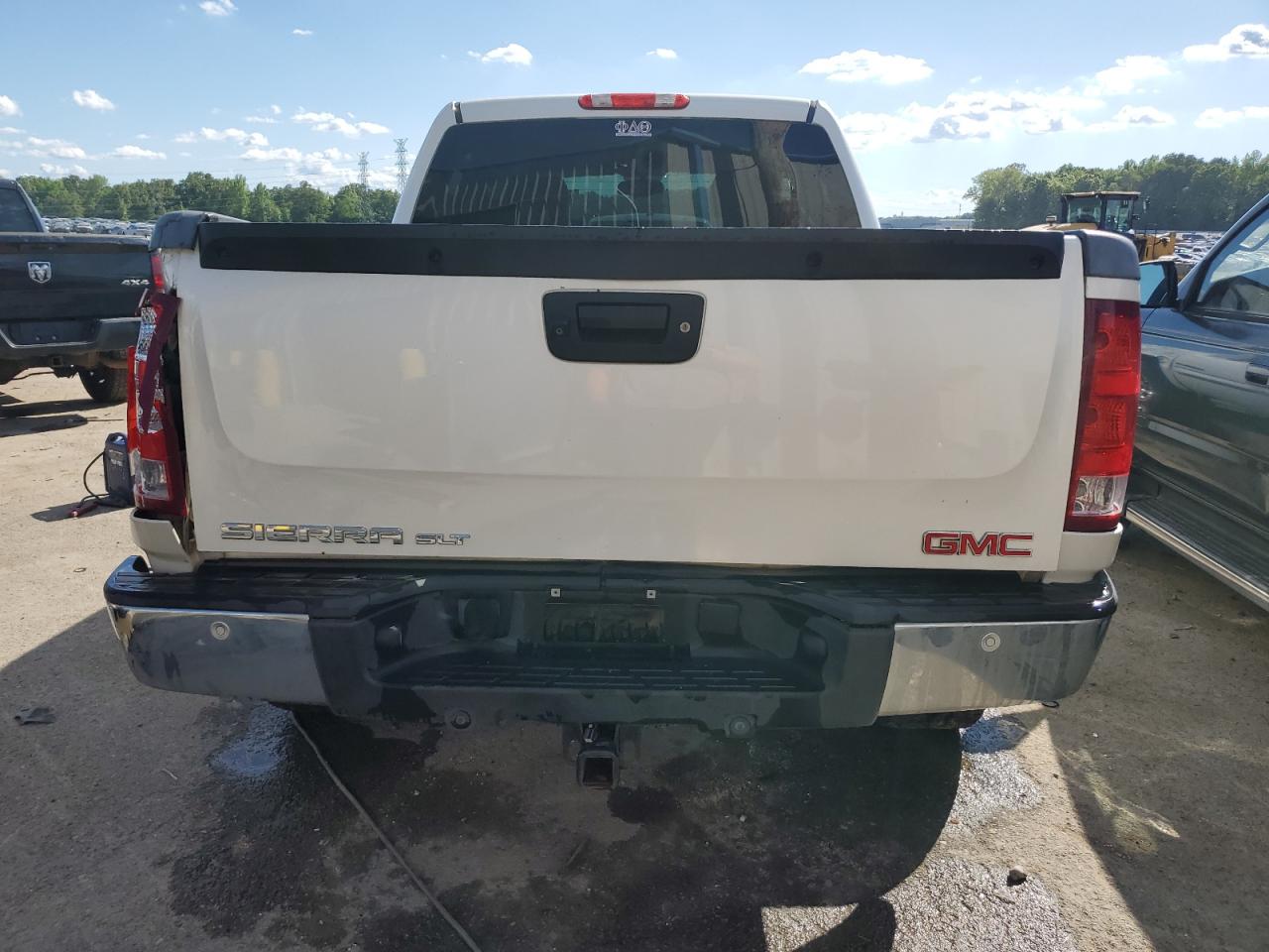 Photo 5 VIN: 3GTP2WE70CG181134 - GMC SIERRA 