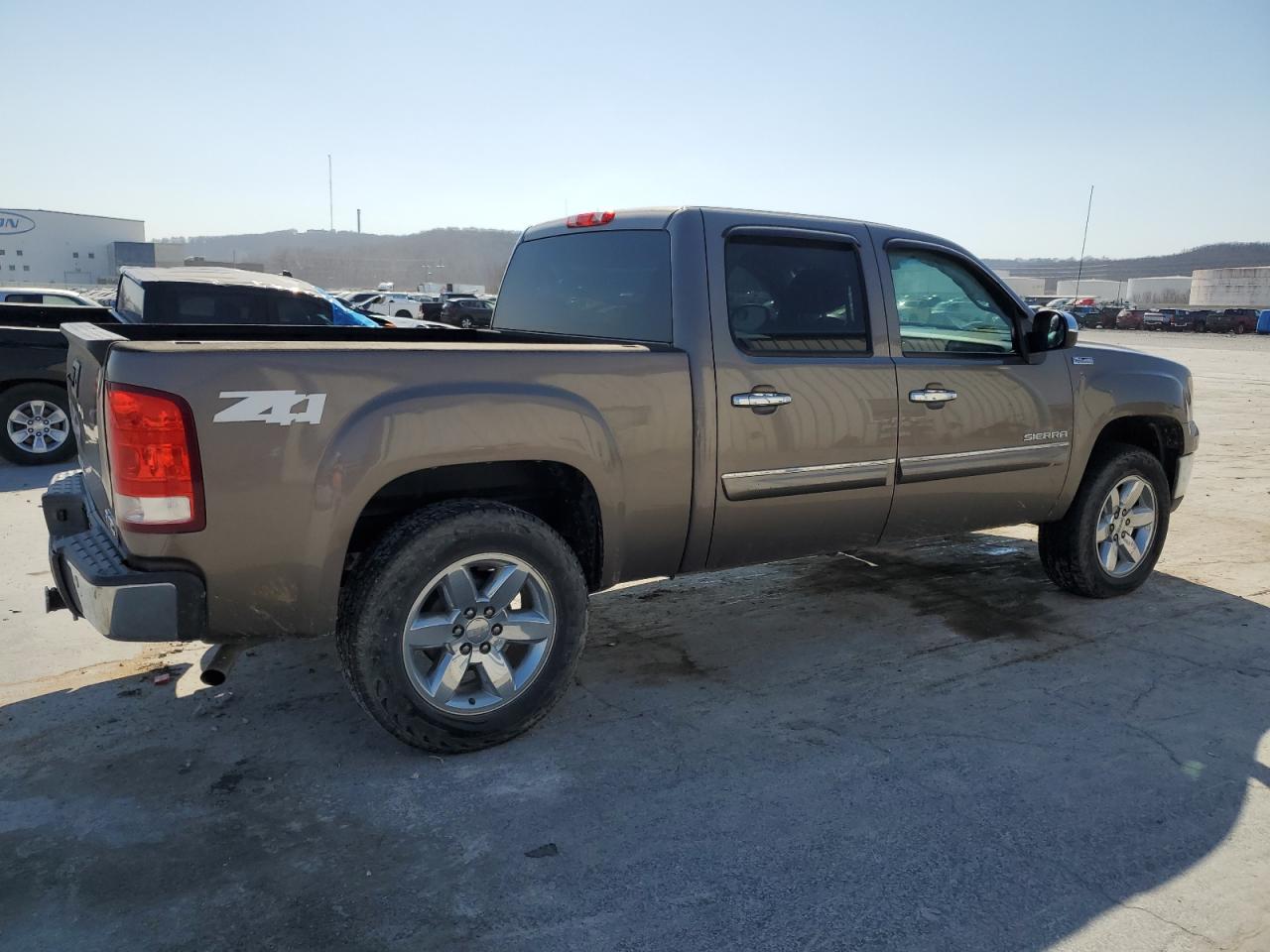 Photo 2 VIN: 3GTP2WE73CG282099 - GMC SIERRA 