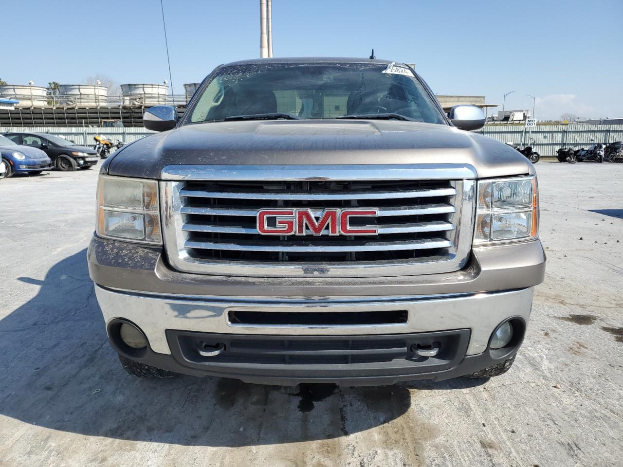 Photo 4 VIN: 3GTP2WE73CG282099 - GMC SIERRA 