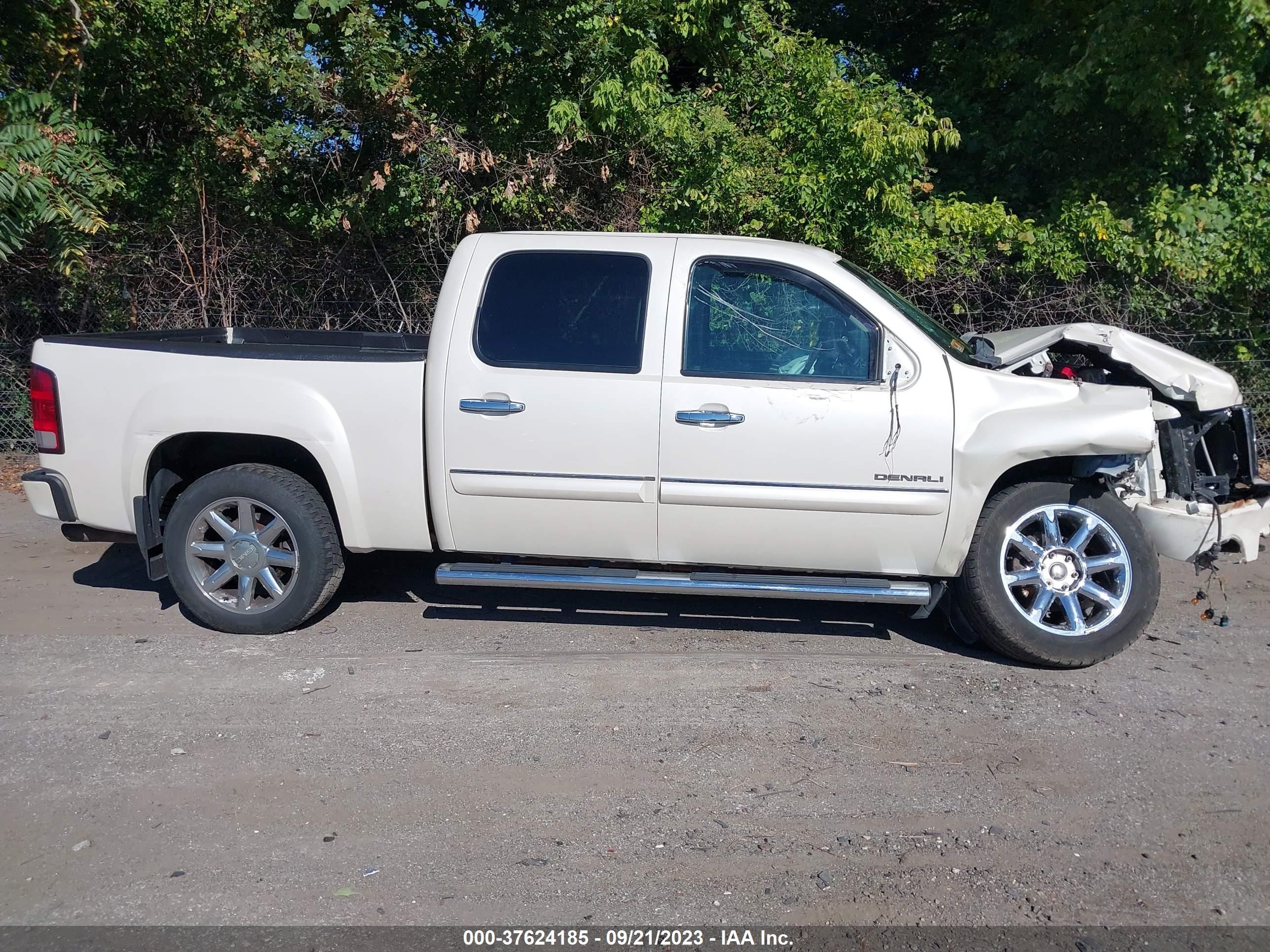 Photo 12 VIN: 3GTP2XE20DG289572 - GMC SIERRA 