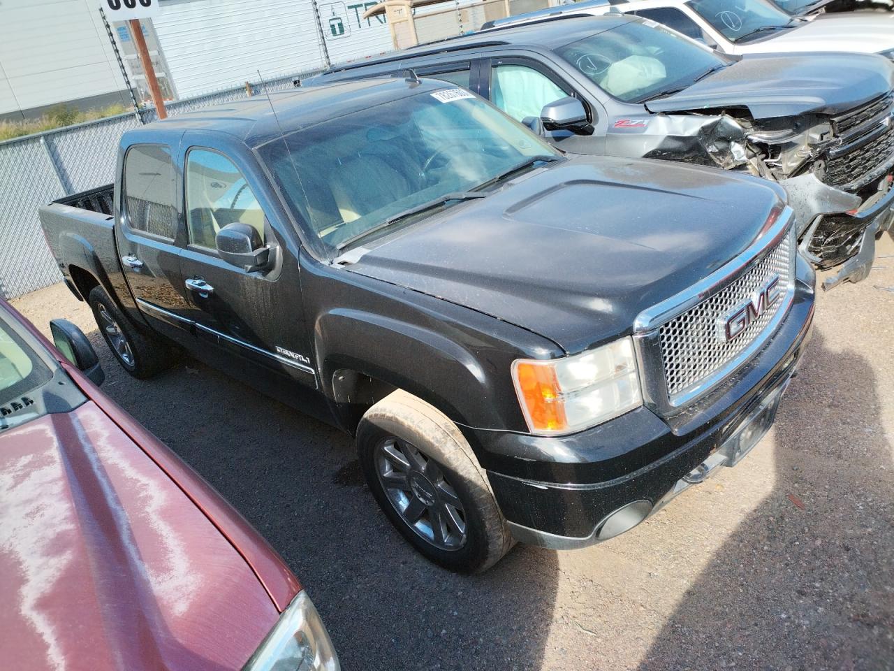 Photo 3 VIN: 3GTP2XE21BG185914 - GMC SIERRA 