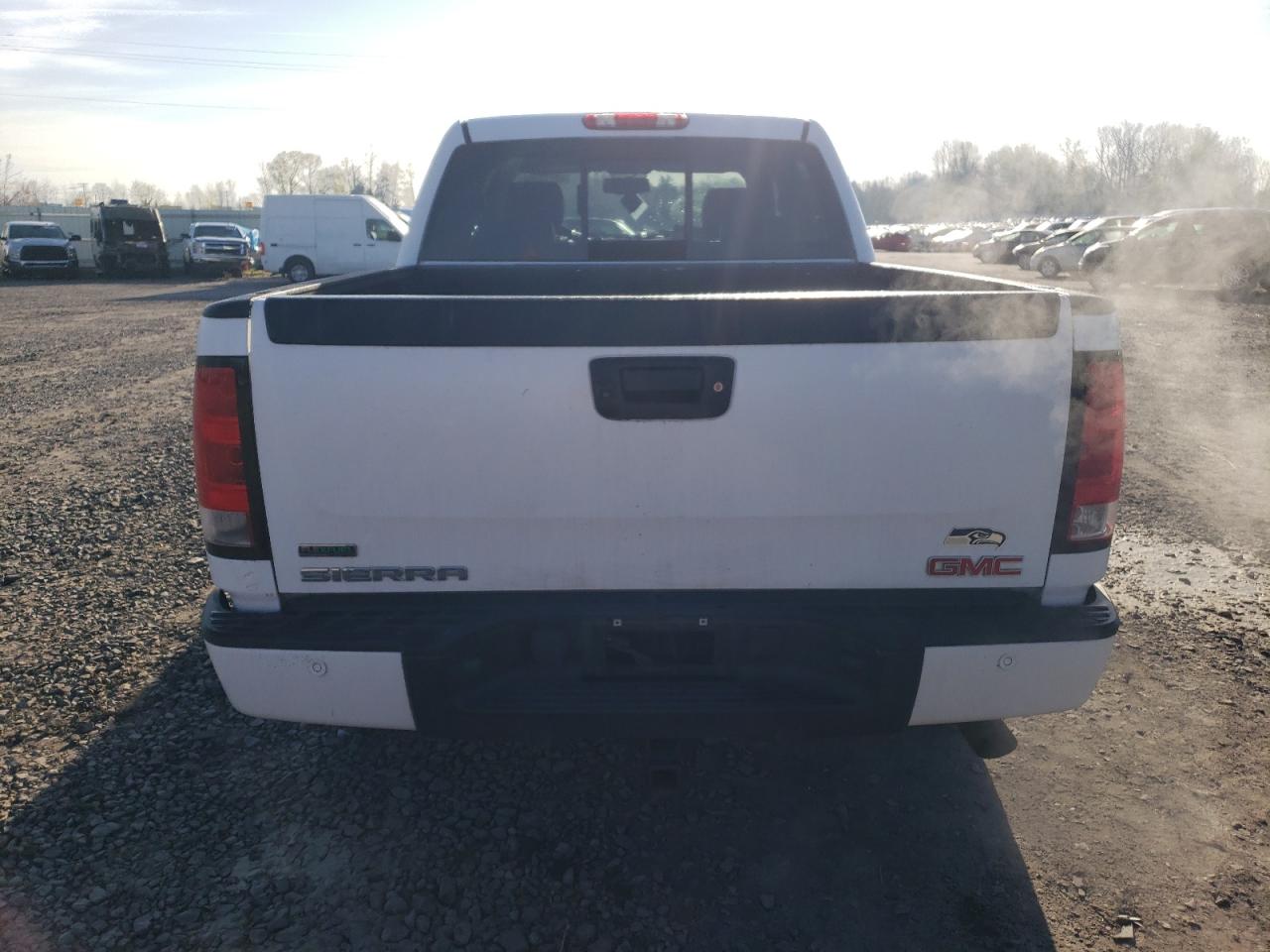 Photo 5 VIN: 3GTP2XE21BG385904 - GMC SIERRA 