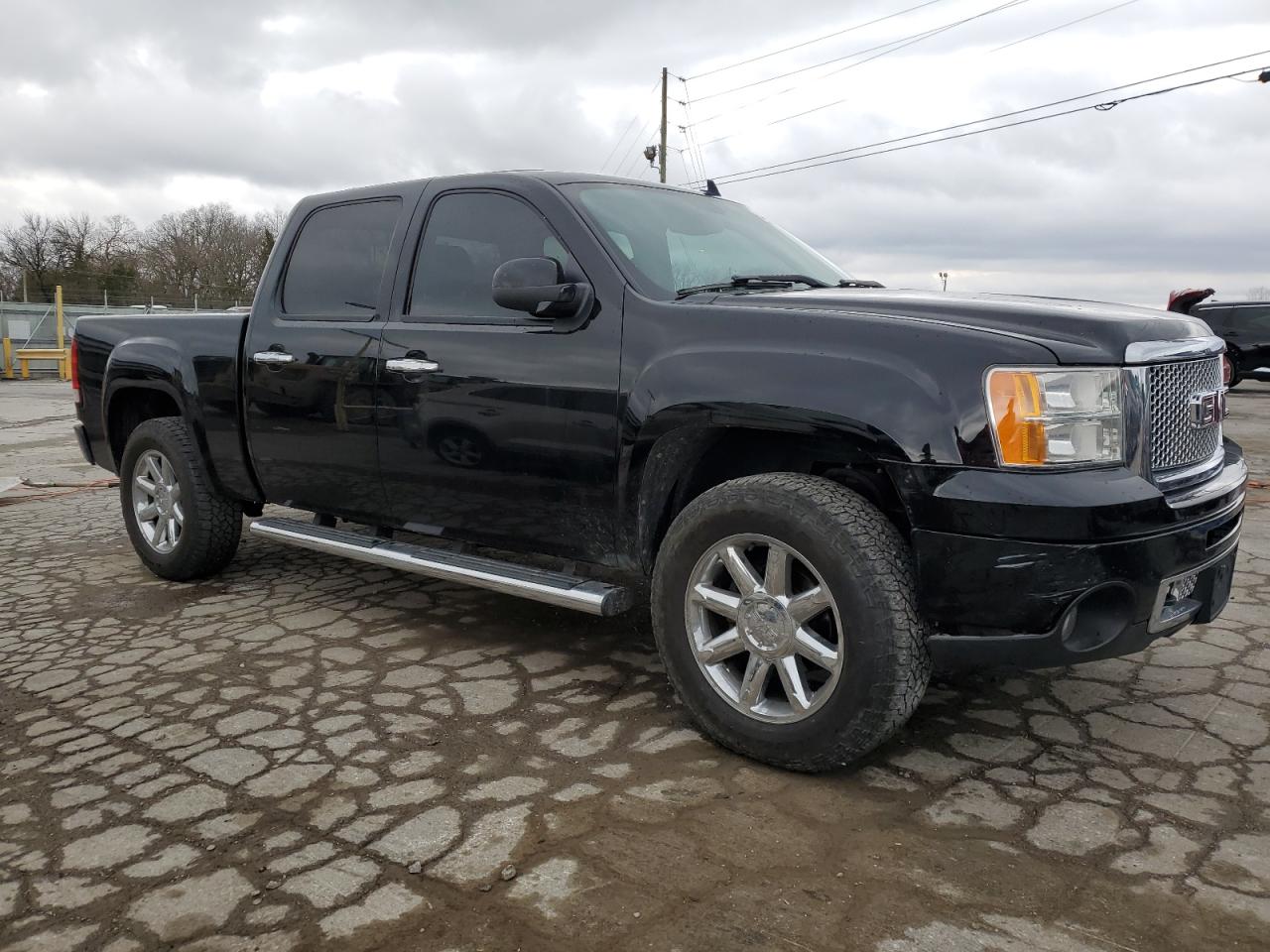 Photo 3 VIN: 3GTP2XE22CG121253 - GMC SIERRA 