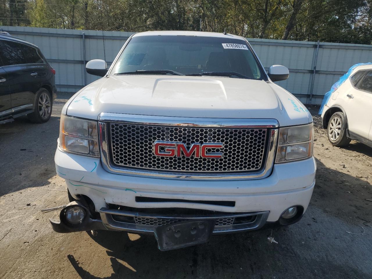 Photo 4 VIN: 3GTP2XE26BG281229 - GMC SIERRA 