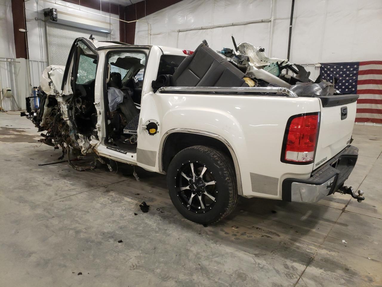 Photo 1 VIN: 3GTP2XE26CG180533 - GMC SIERRA 