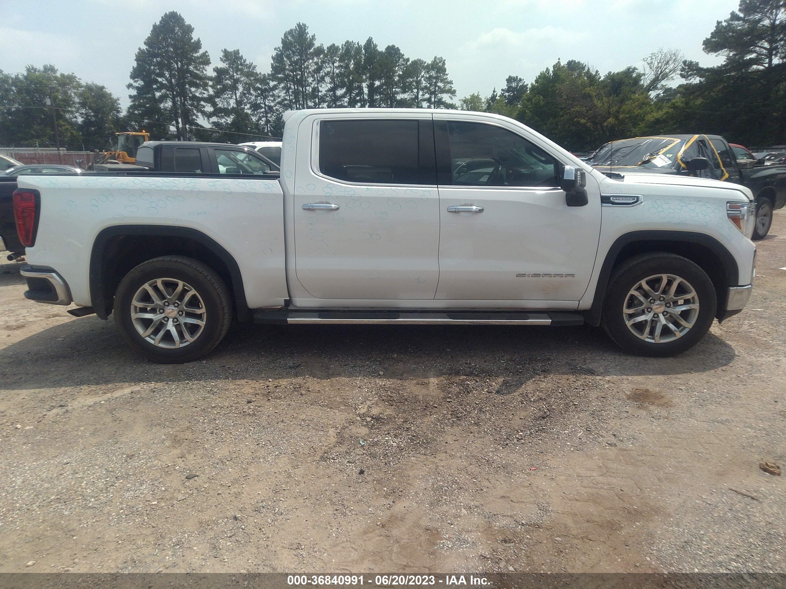 Photo 12 VIN: 3GTP8DED0MG114141 - GMC SIERRA 