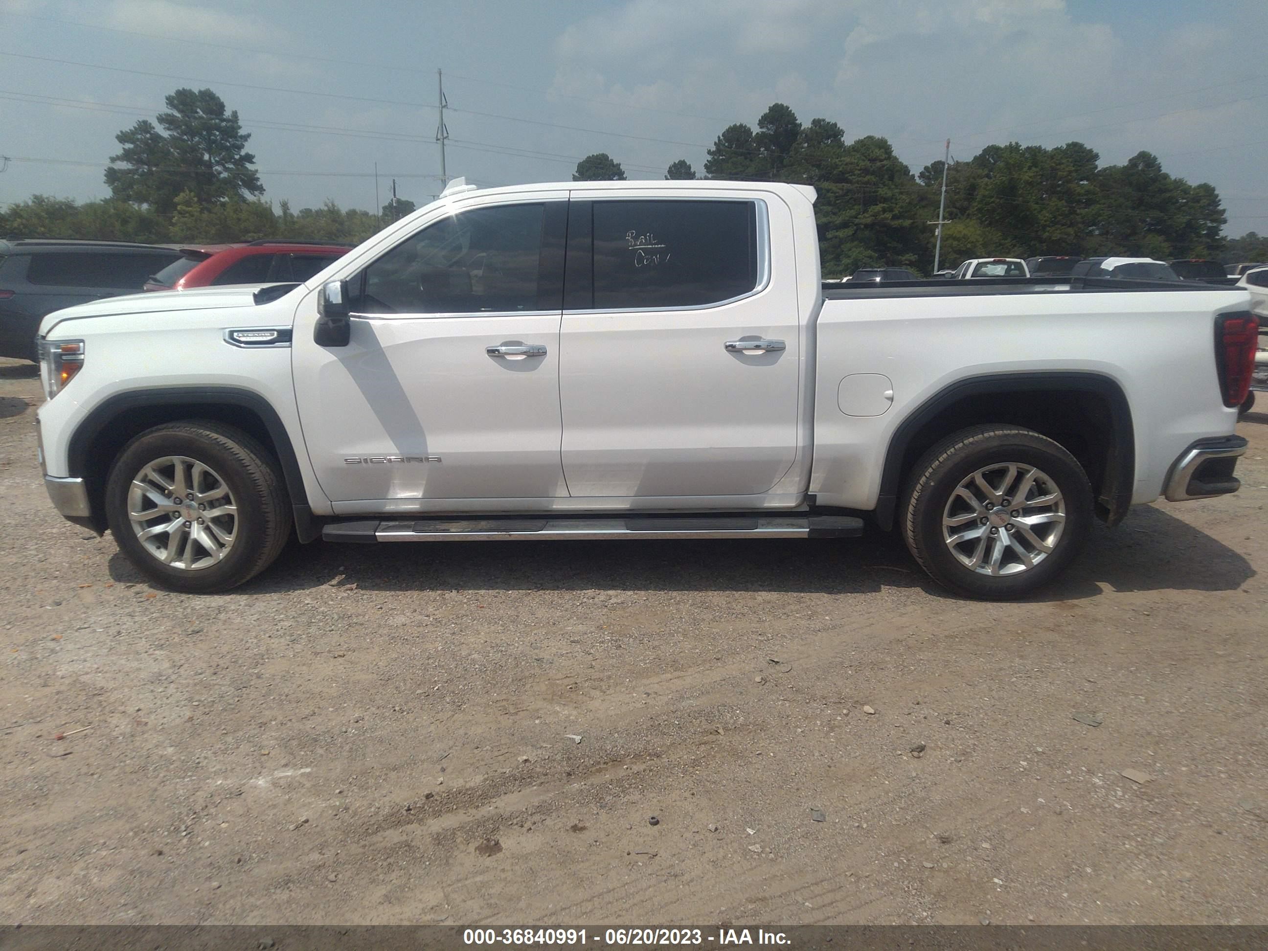 Photo 13 VIN: 3GTP8DED0MG114141 - GMC SIERRA 