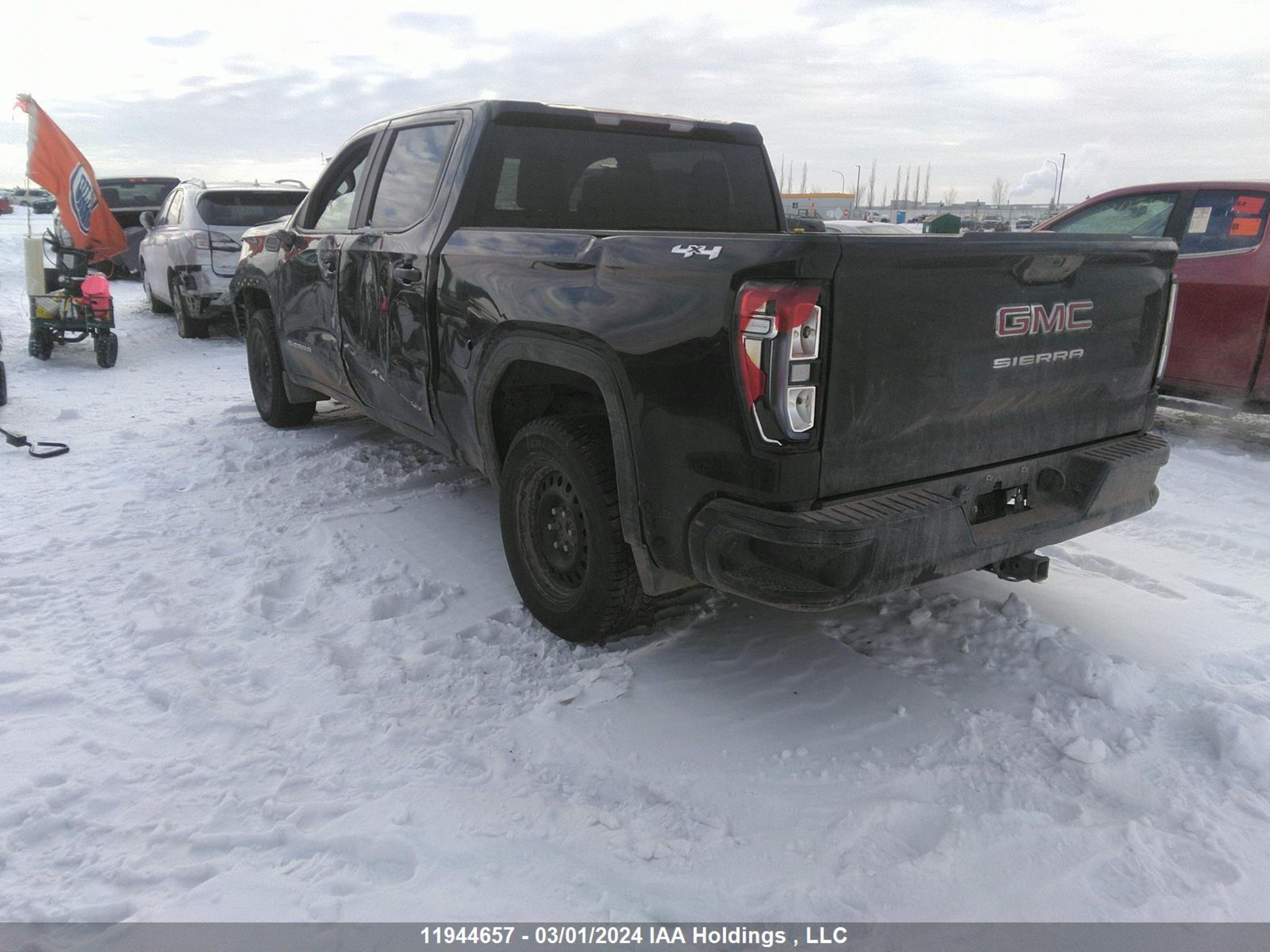 Photo 2 VIN: 3GTP9AEK6MG213587 - GMC SIERRA 