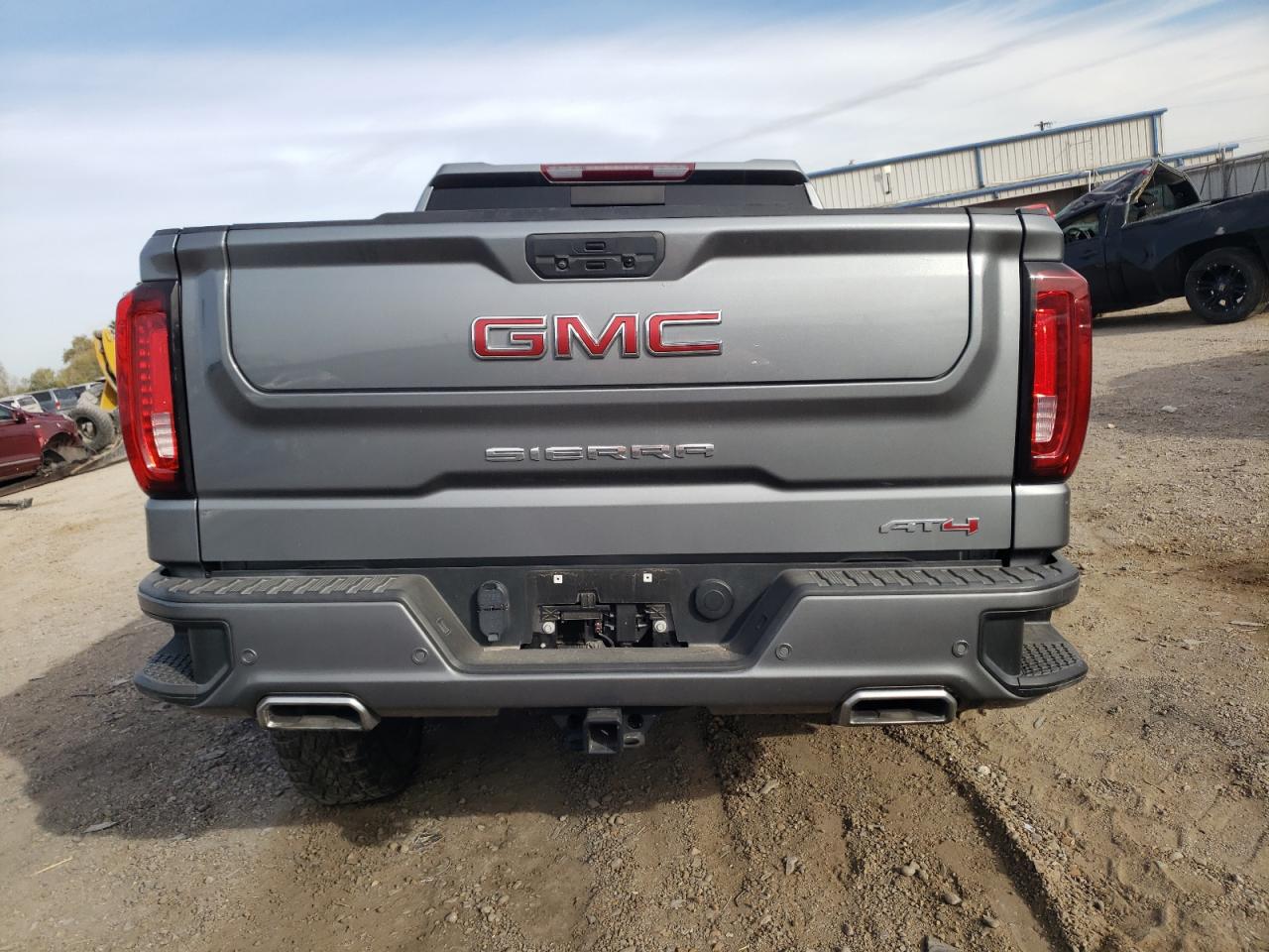 Photo 5 VIN: 3GTP9EED5MG182759 - GMC SIERRA 