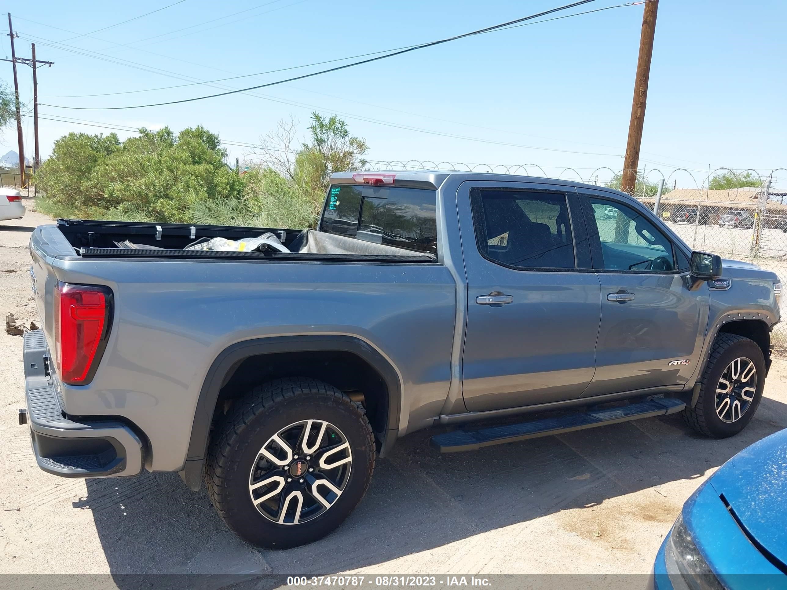 Photo 12 VIN: 3GTP9EEL2LG407323 - GMC SIERRA 