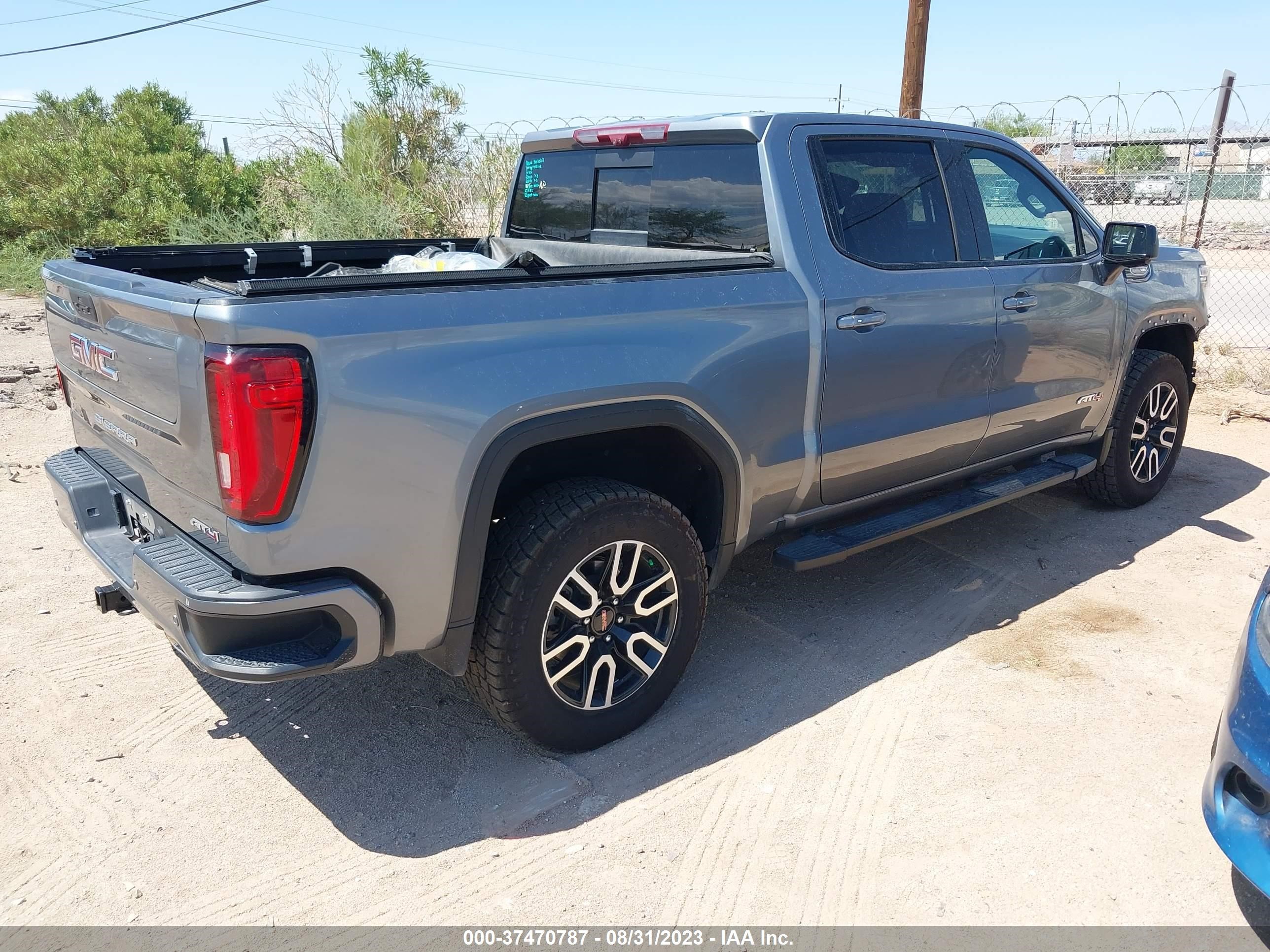 Photo 3 VIN: 3GTP9EEL2LG407323 - GMC SIERRA 