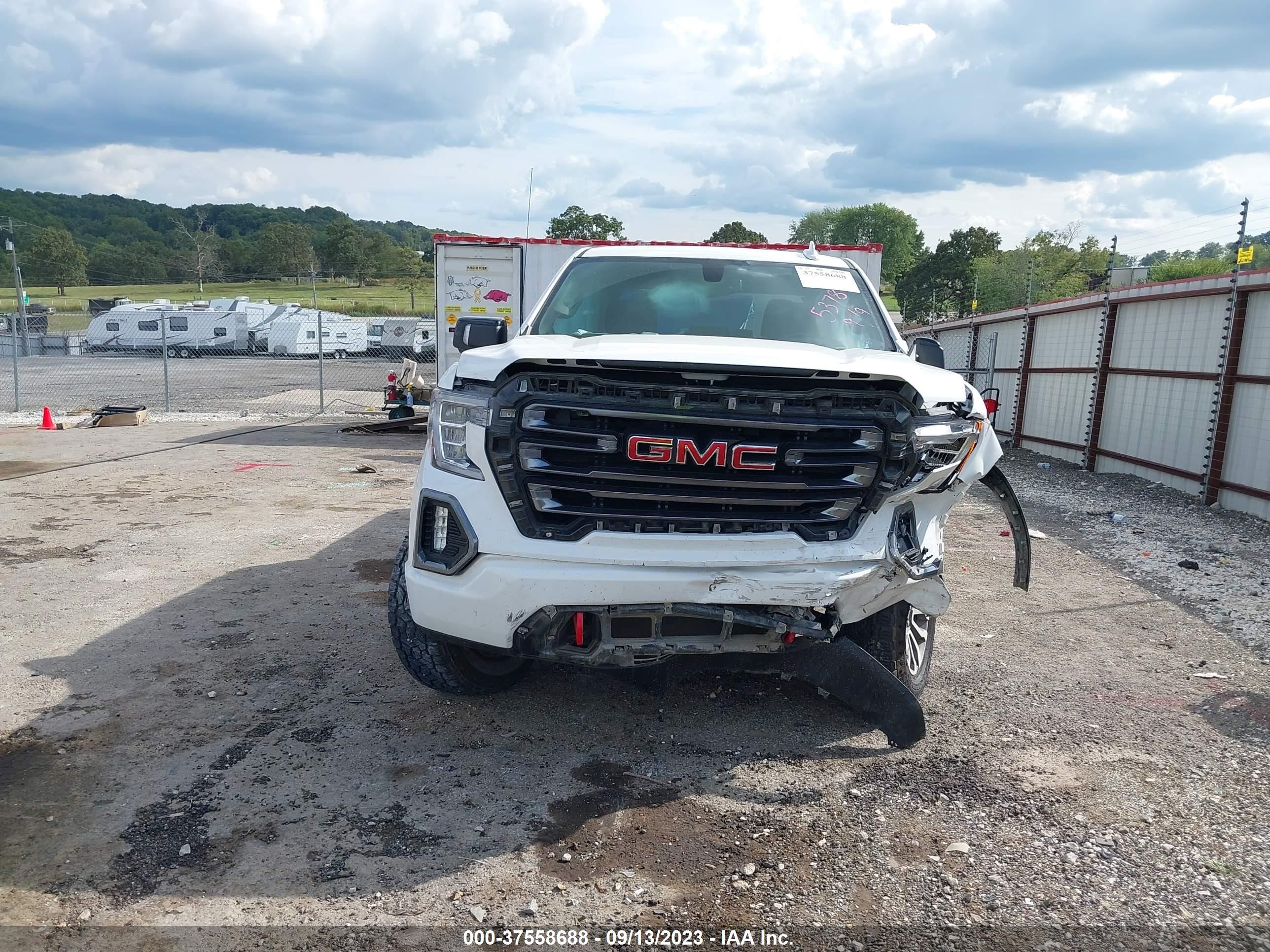 Photo 12 VIN: 3GTP9EEL5MG355378 - GMC SIERRA 