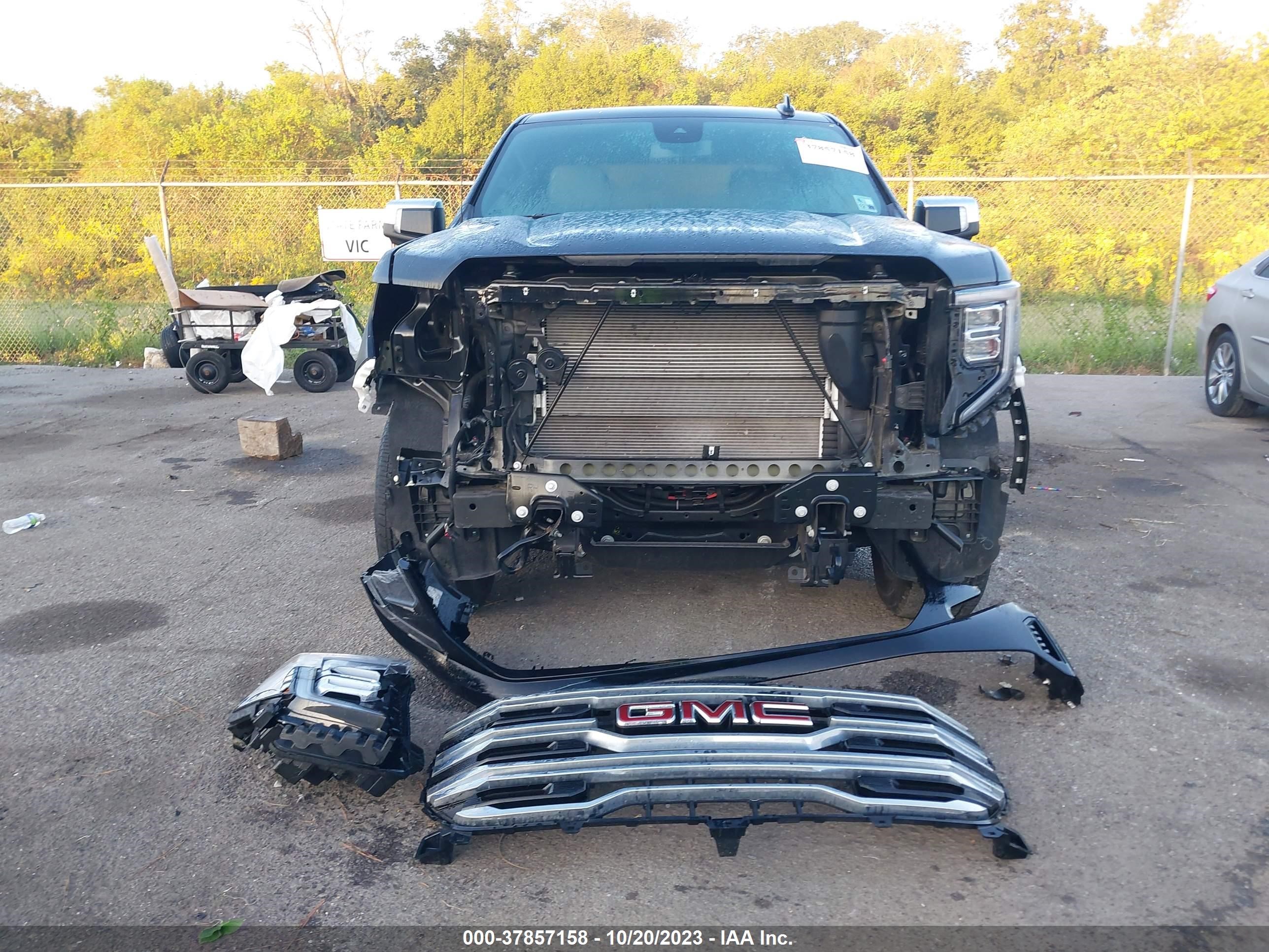 Photo 11 VIN: 3GTPHDED4NG595660 - GMC SIERRA 