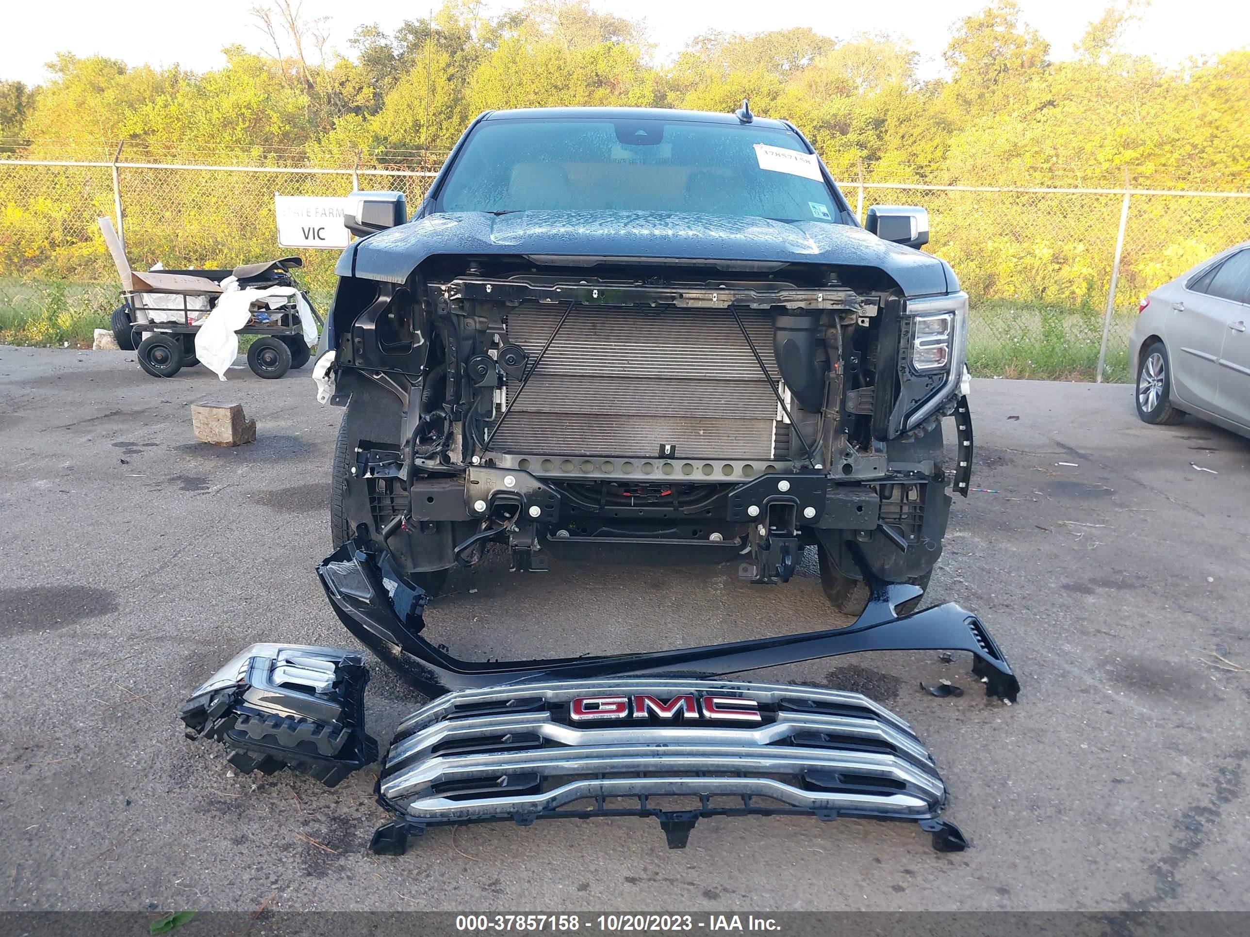 Photo 5 VIN: 3GTPHDED4NG595660 - GMC SIERRA 